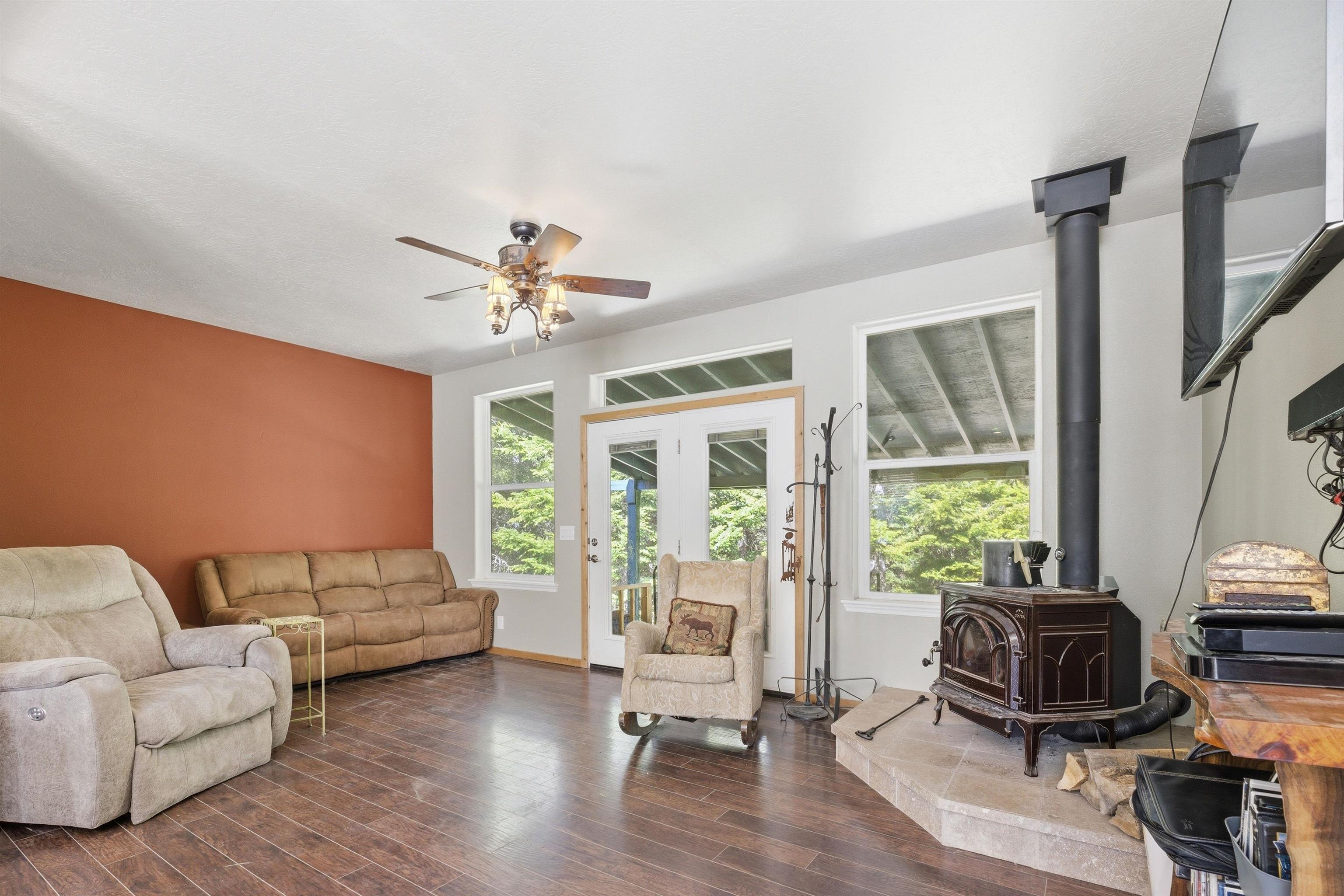 4849 Getna Way - Photo 16