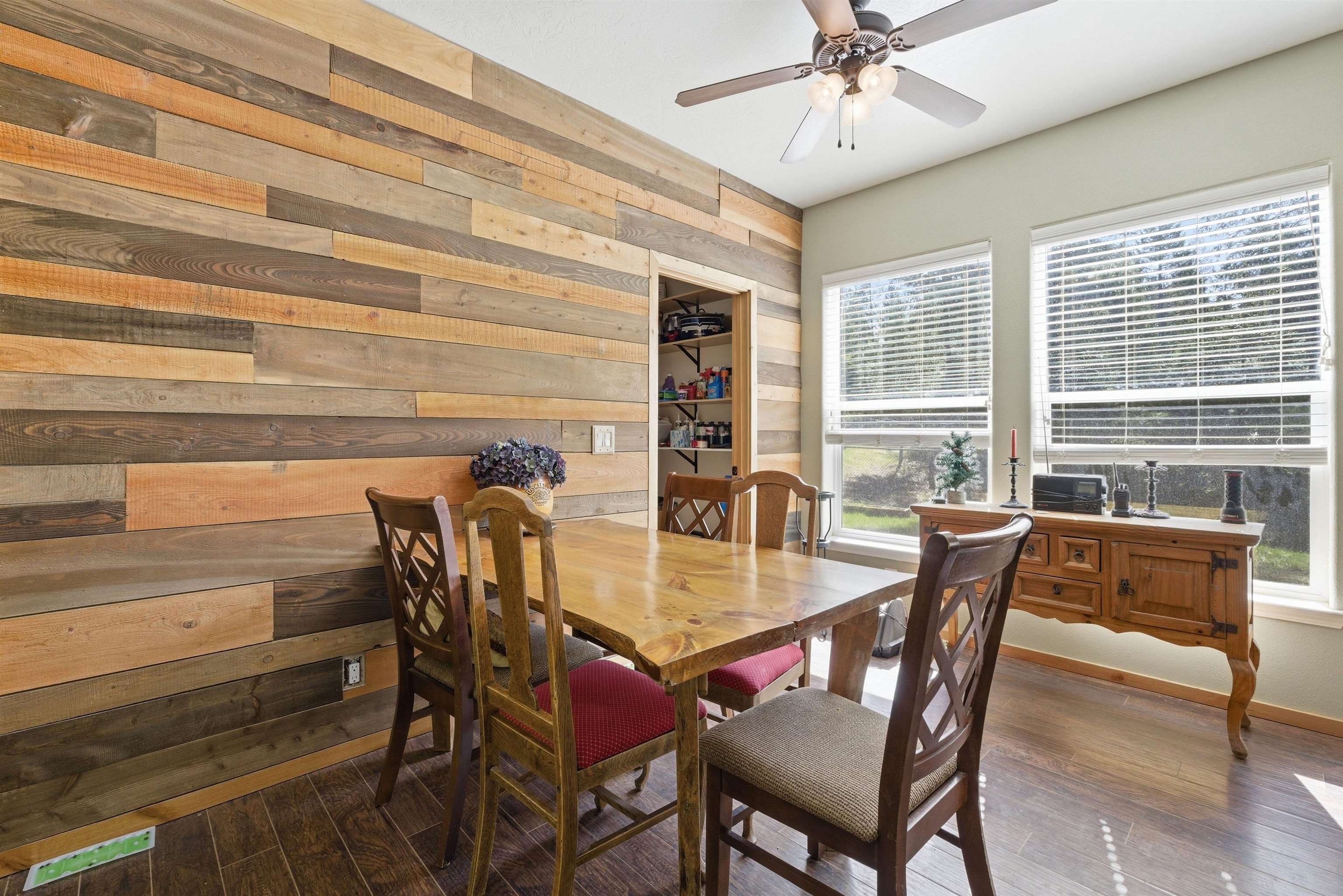 4849 Getna Way - Photo 18