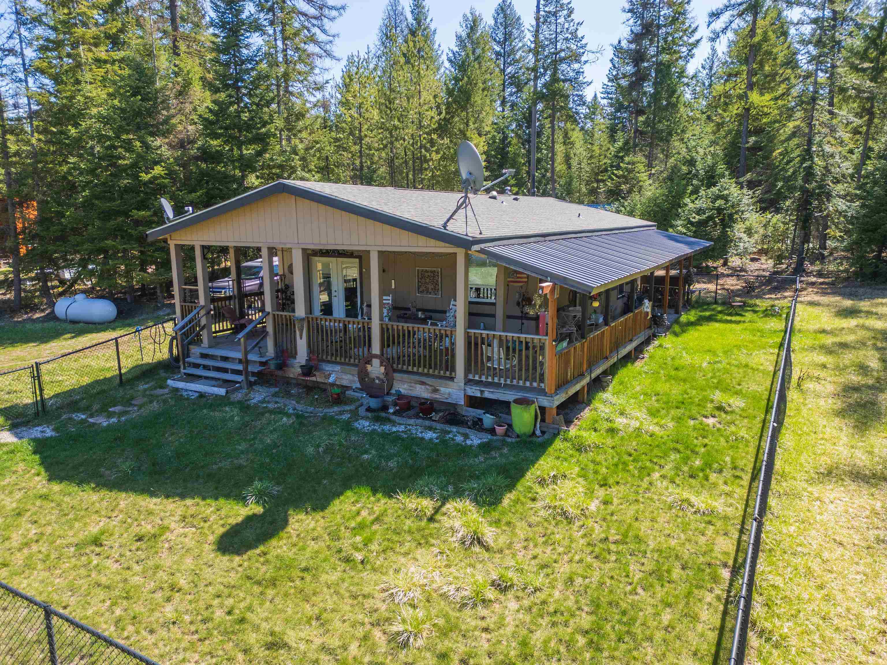 4849 Getna Way - Photo 36