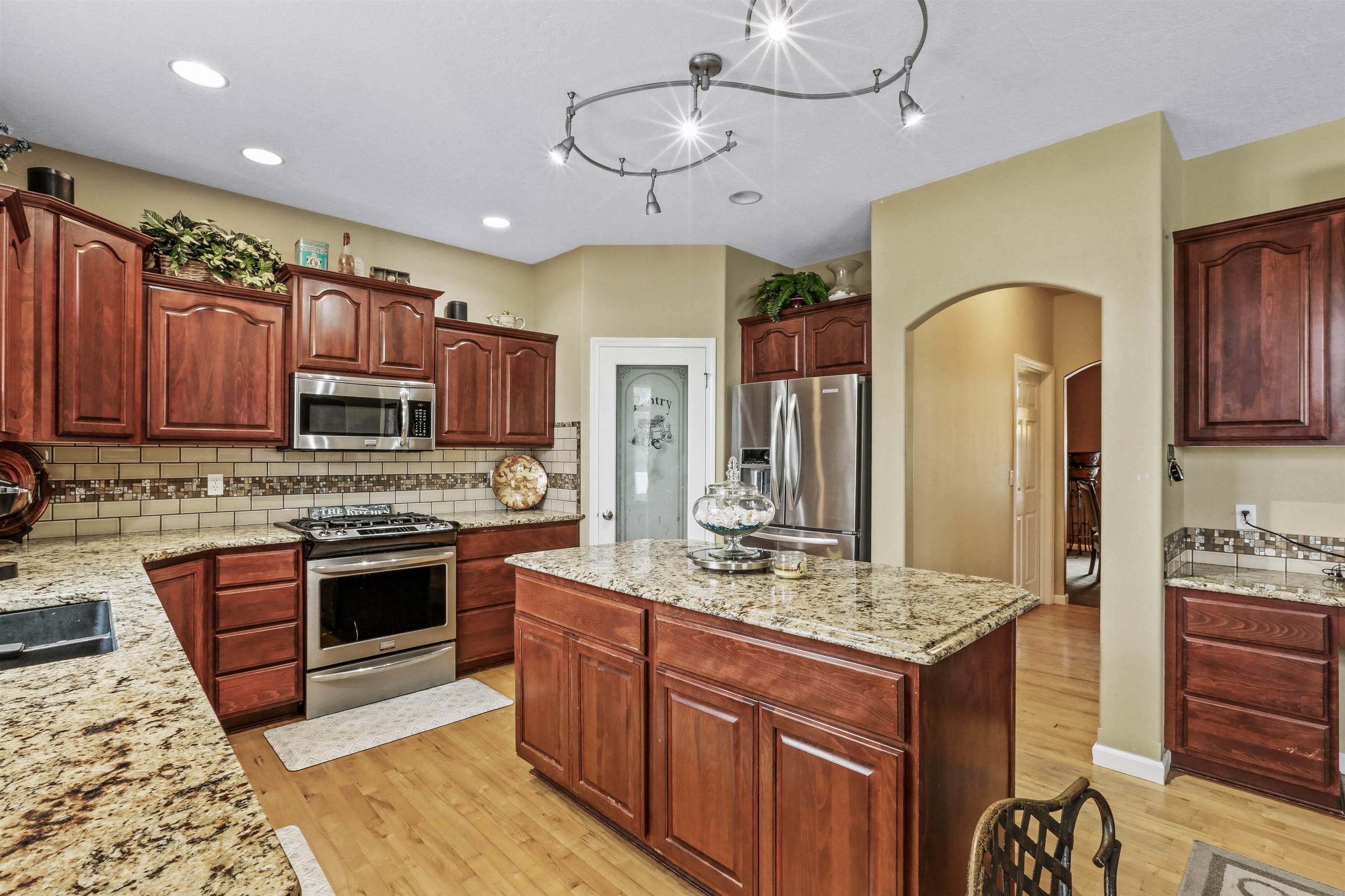 17005 E Morningside Ln - Photo 5
