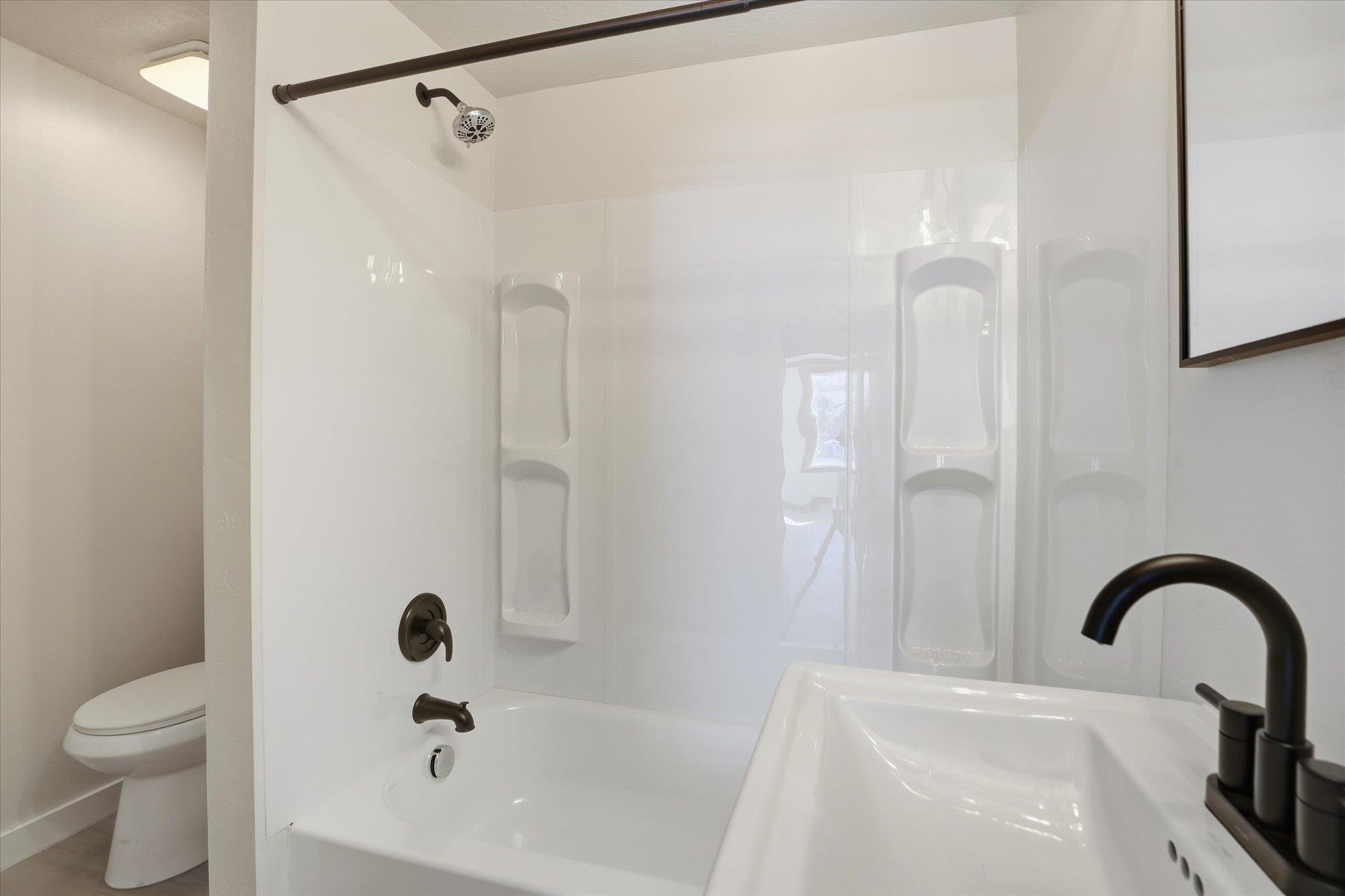 710 Marshall St - Photo 19