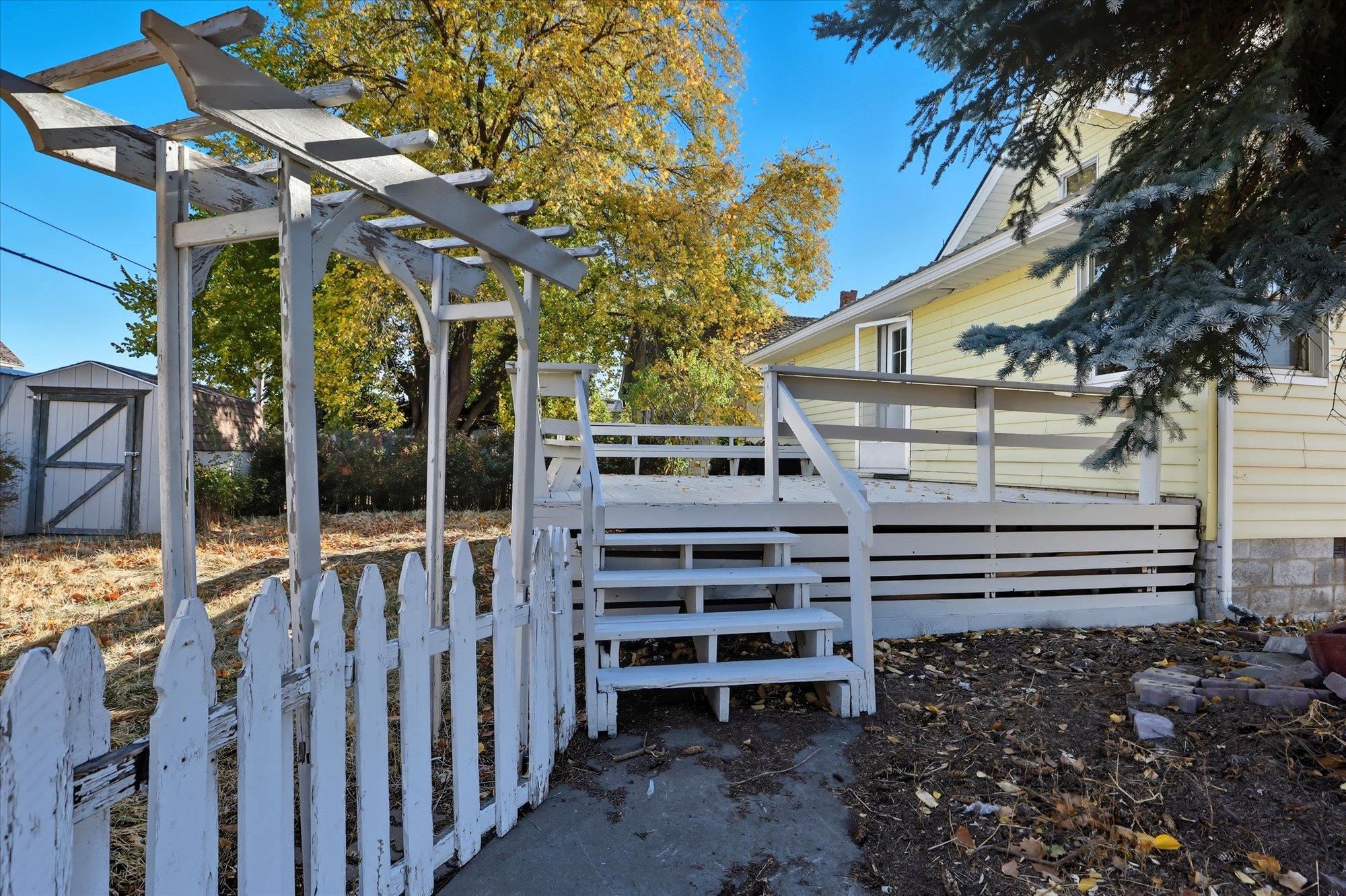 710 Marshall St - Photo 27