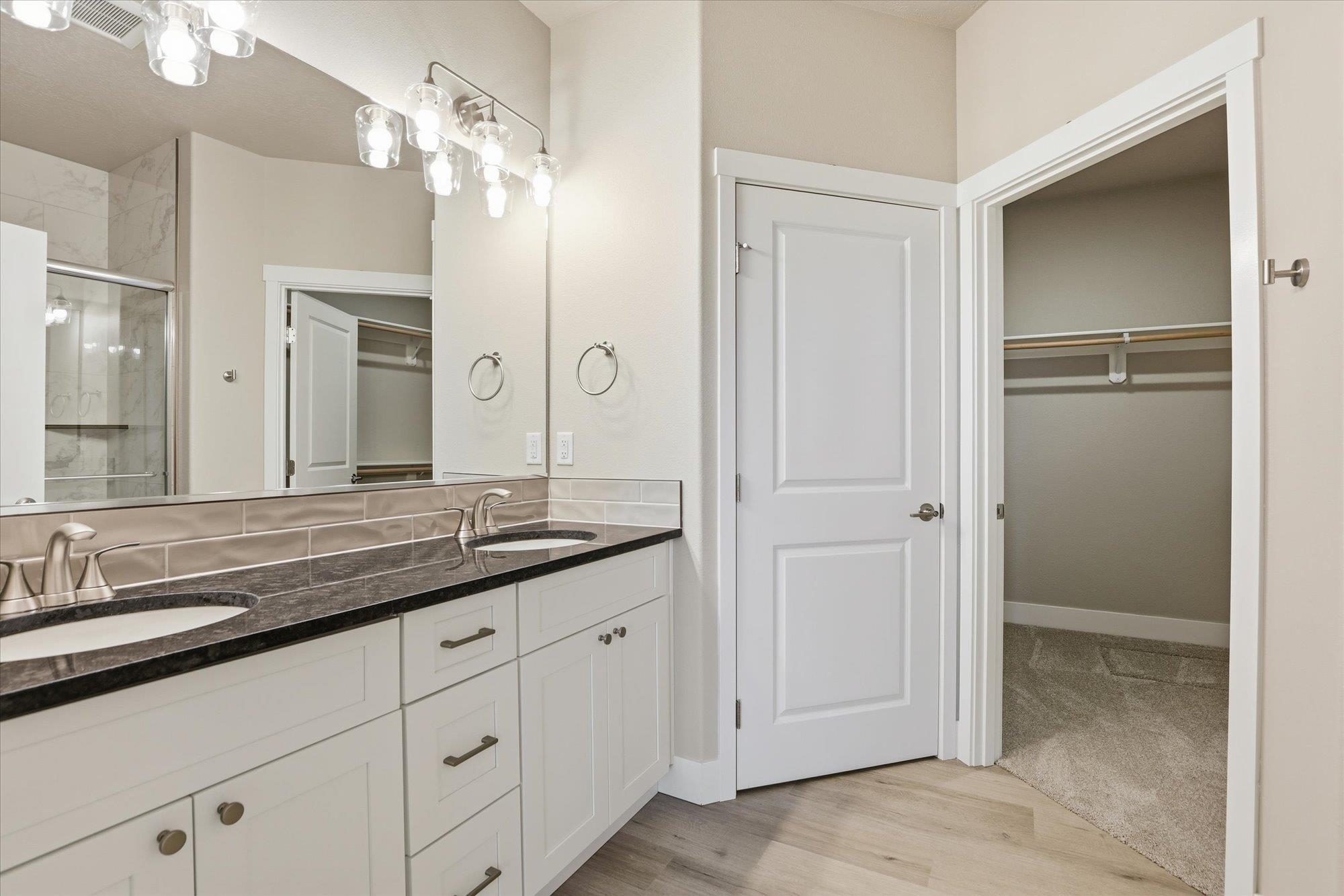 1109 - Unit 19 N Country Club Dr - Photo 17