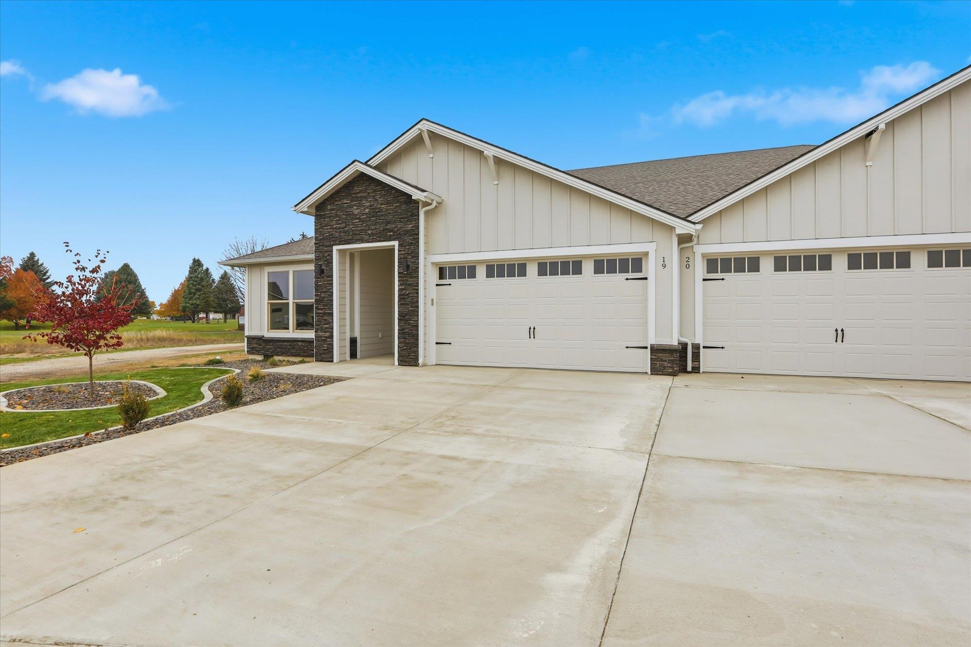 1109 - Unit 19 N Country Club Dr - Photo 3