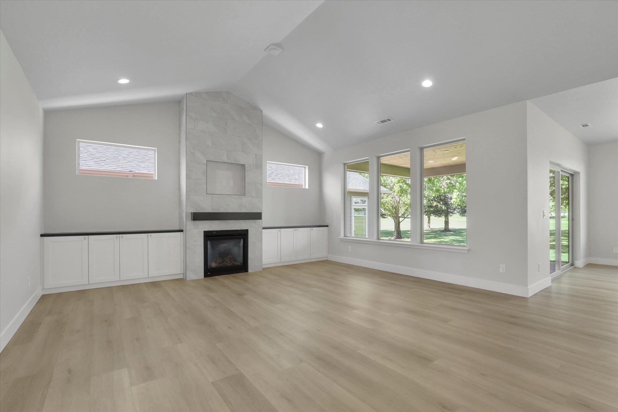 1109 - Unit 15 N Country Club Dr - Photo 4