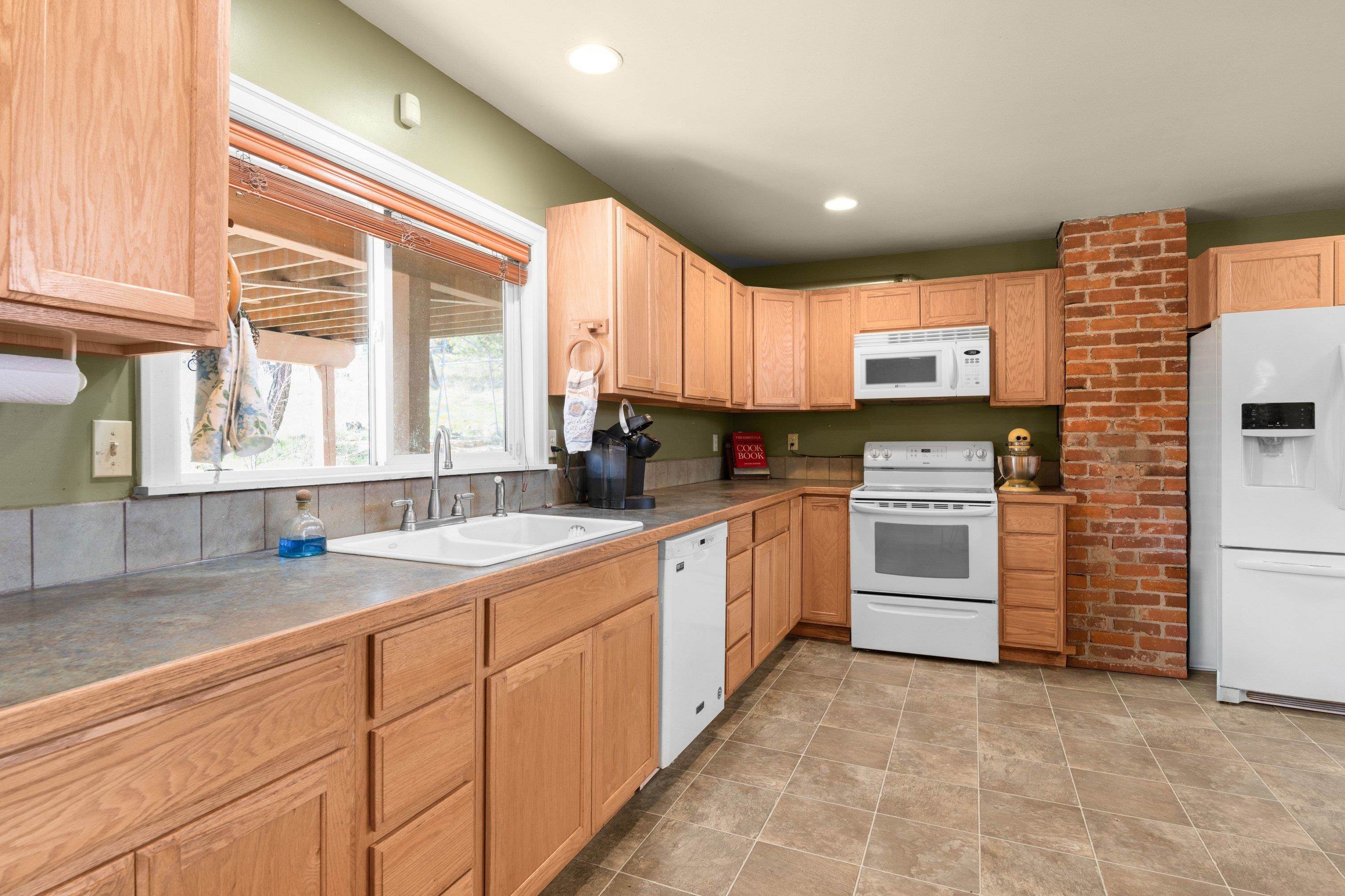 6721 W Greenwood Rd - Photo 12
