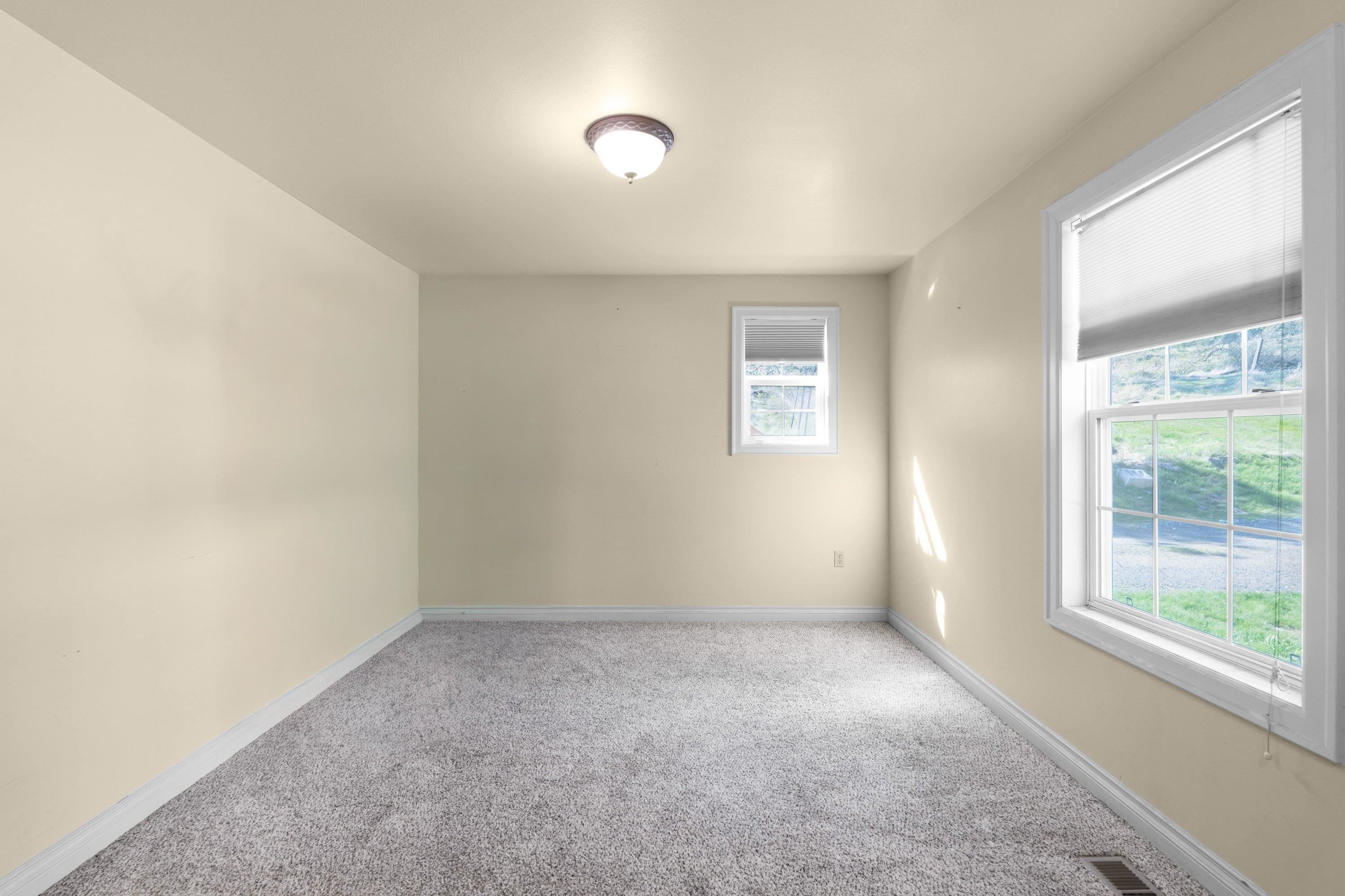 6721 W Greenwood Rd - Photo 17