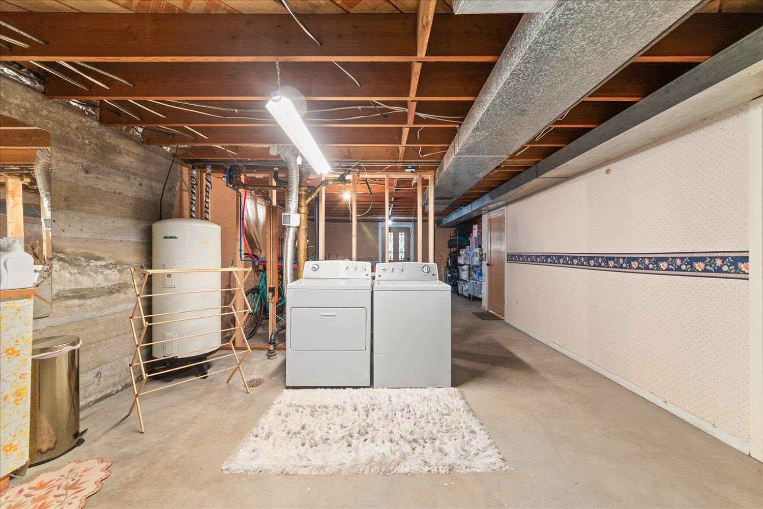 611 E 23rd Ave - Photo 31