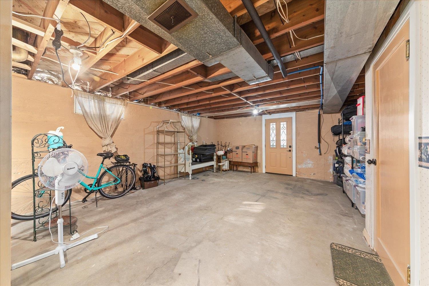 611 E 23rd Ave - Photo 33