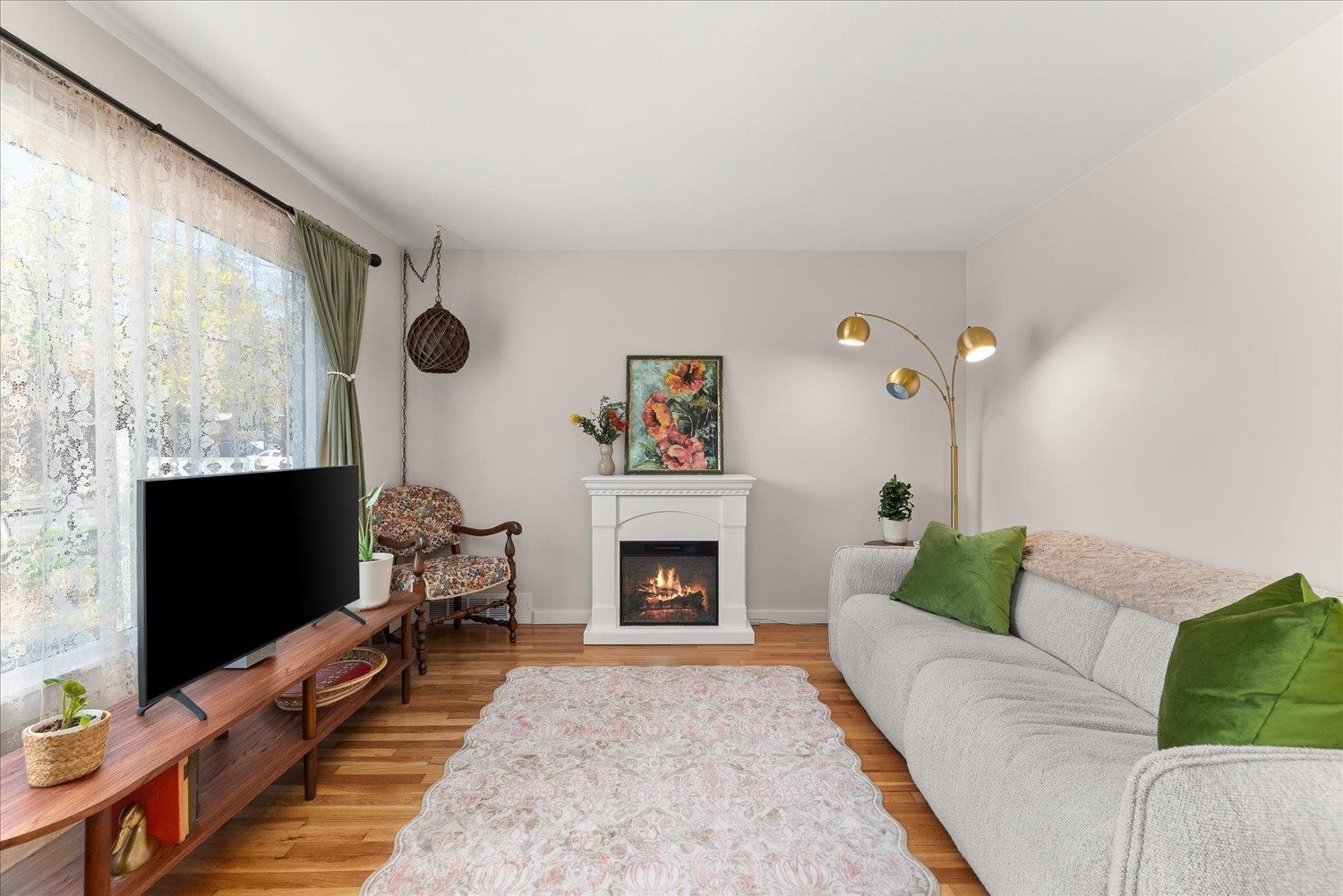 611 E 23rd Ave - Photo 6