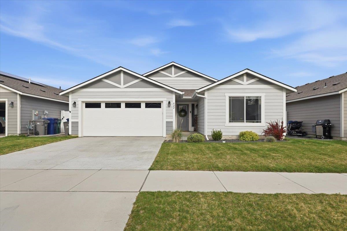 422 N Arc Ct - Photo 1
