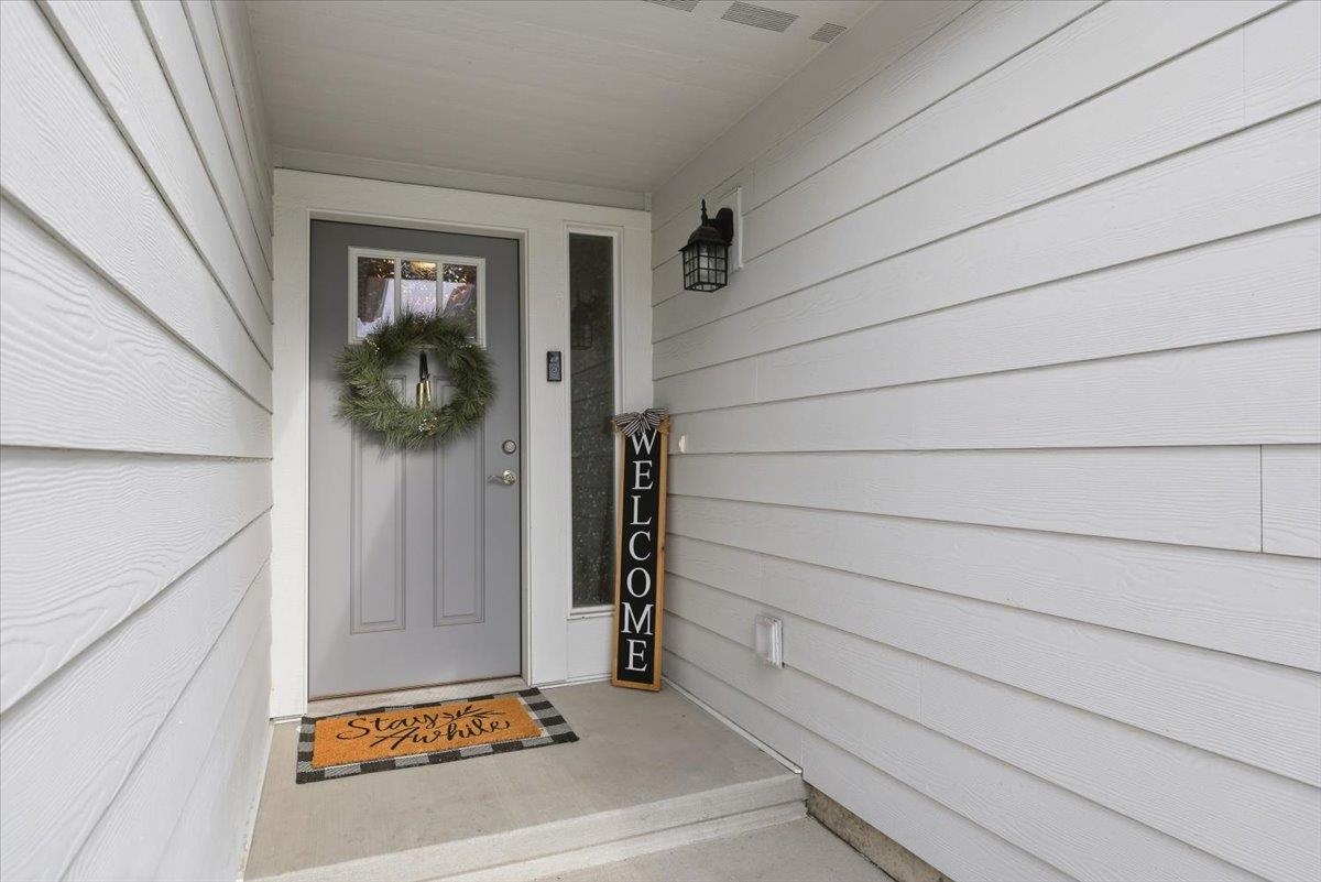 422 N Arc Ct - Photo 2