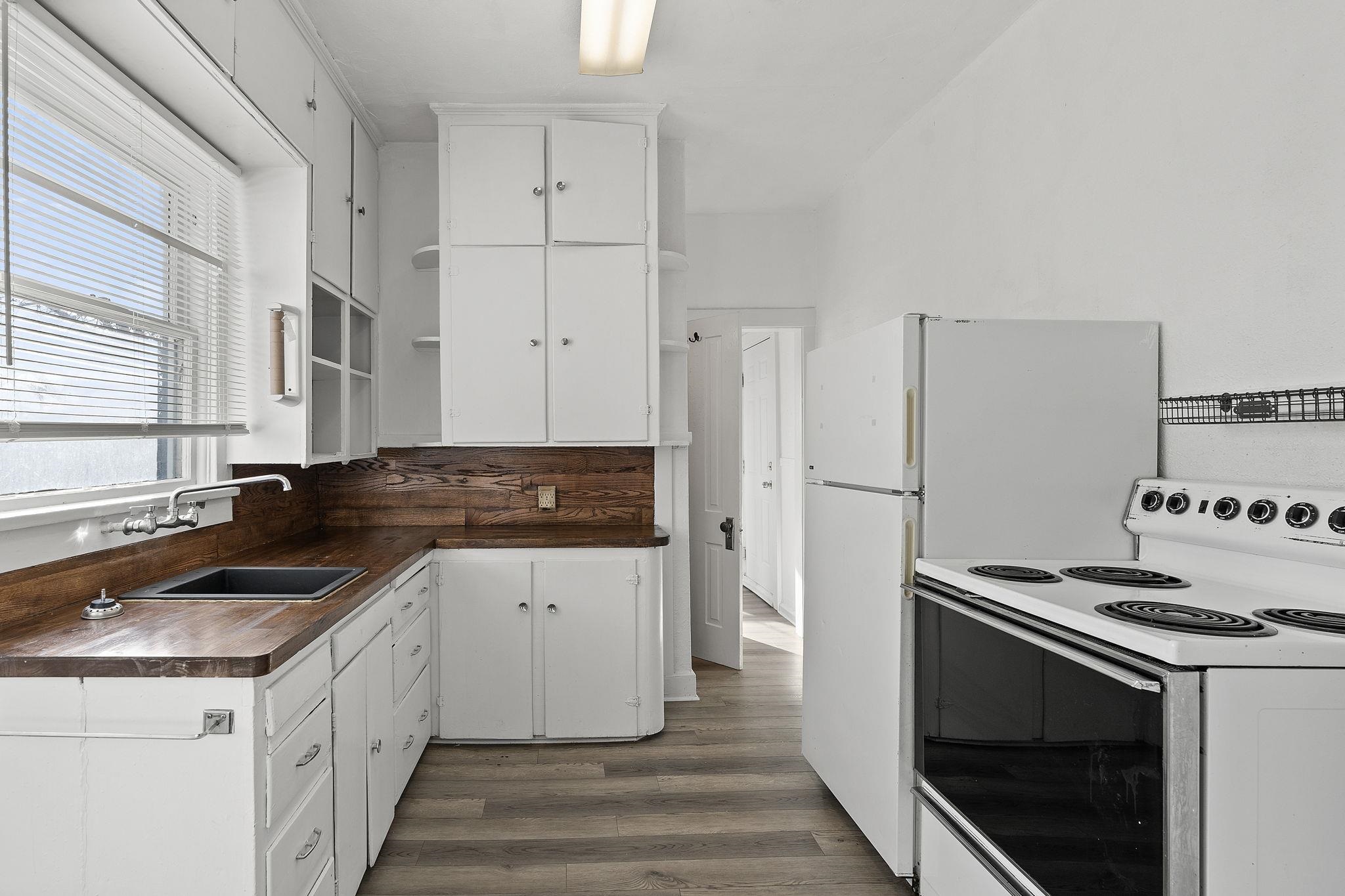802 E Baldwin Ave - Photo 9