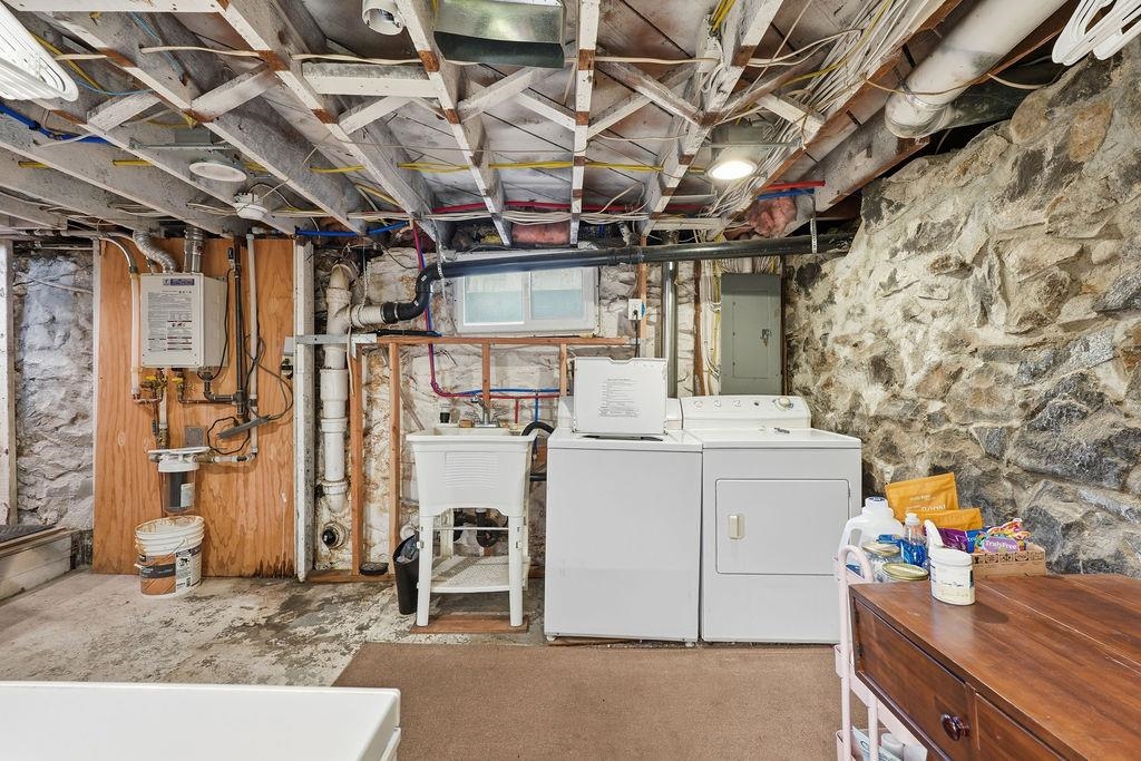 2323 N Wall St - Photo 27