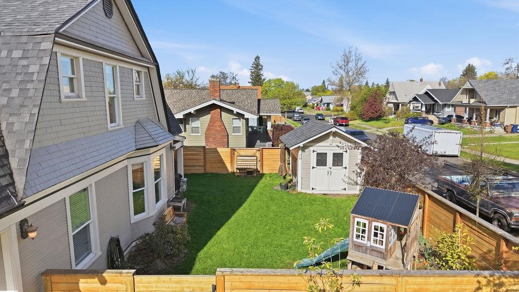 2323 N Wall St - Photo 35