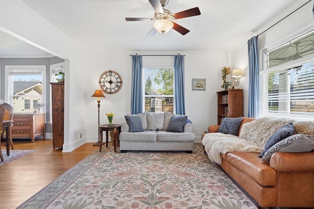 2323 N Wall St - Photo 5