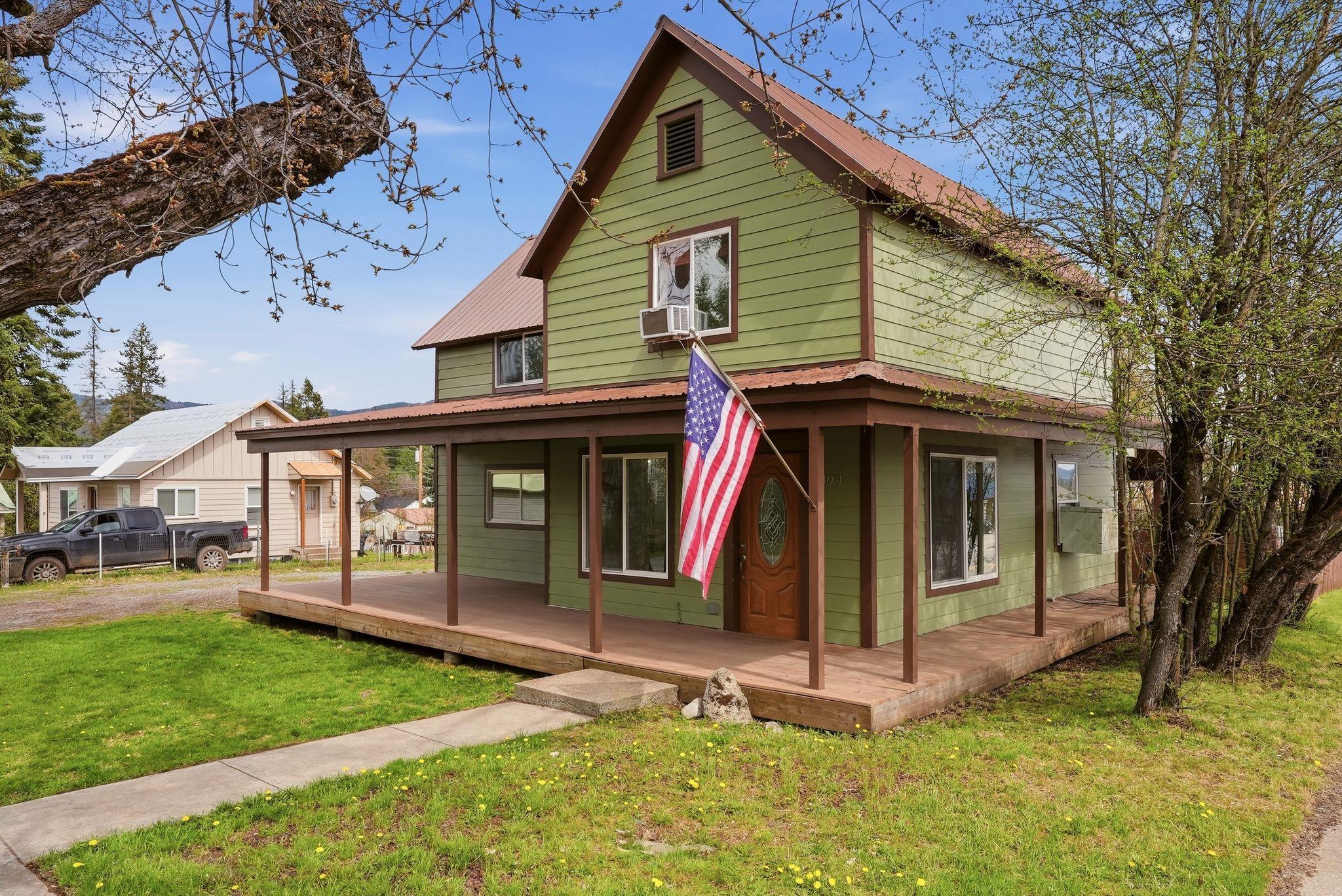 404 N Spokane St - Photo 1