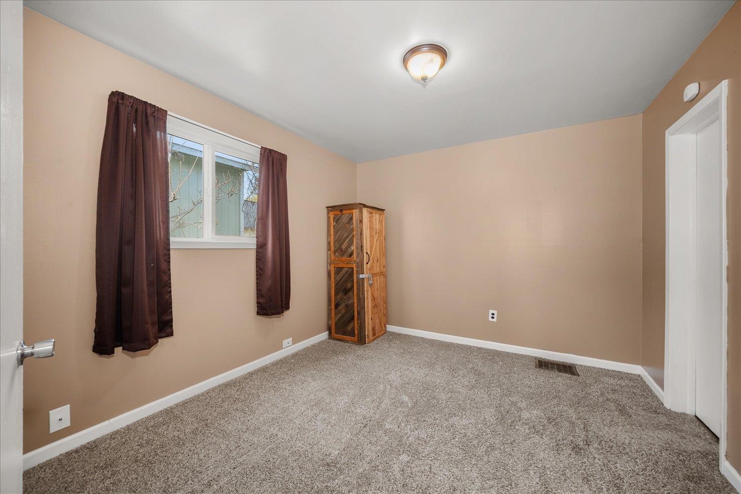 1408 W Kiernan Ave - Photo 13
