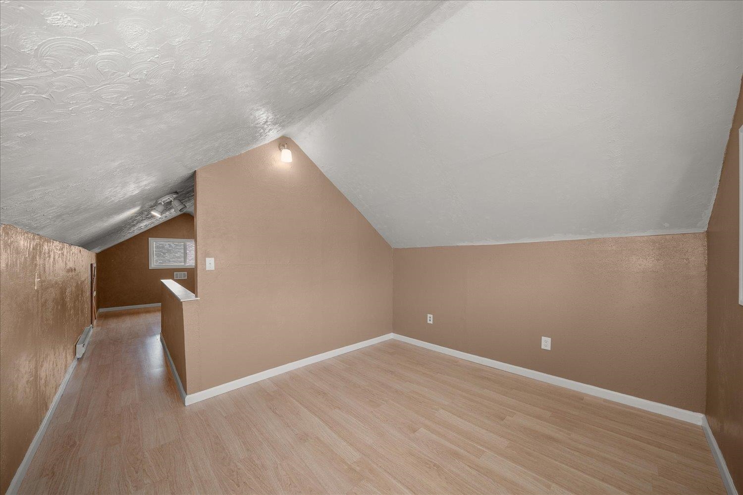 1408 W Kiernan Ave - Photo 19