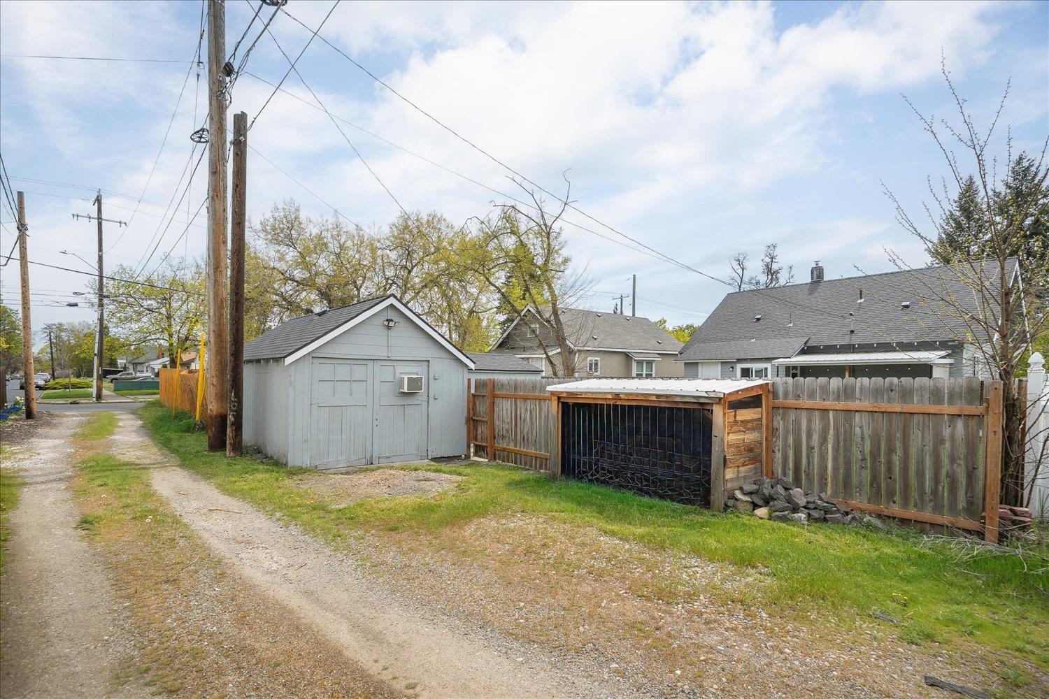 1408 W Kiernan Ave - Photo 36