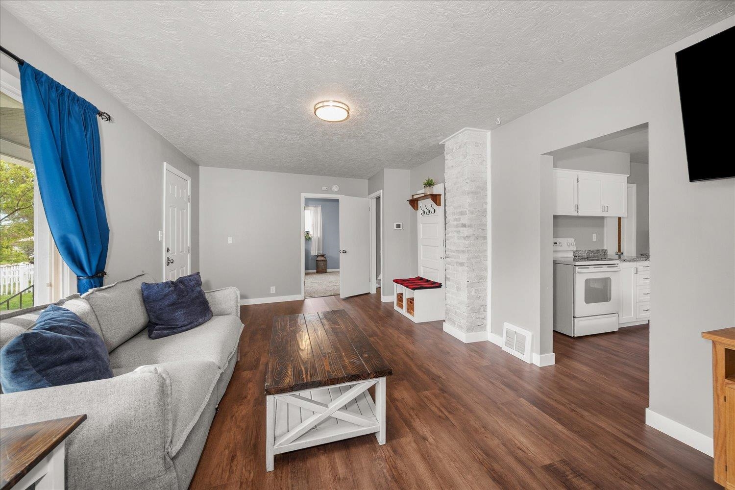 1408 W Kiernan Ave - Photo 6