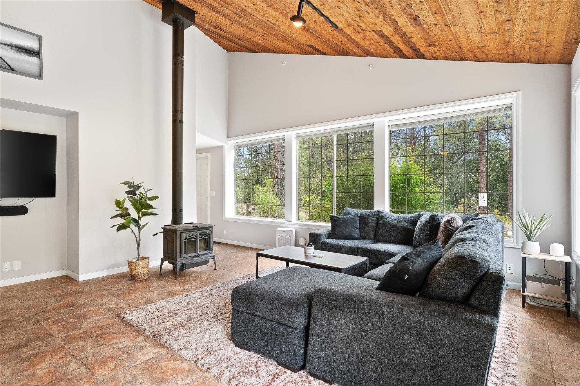 6696 Hwy 291 - Photo 4
