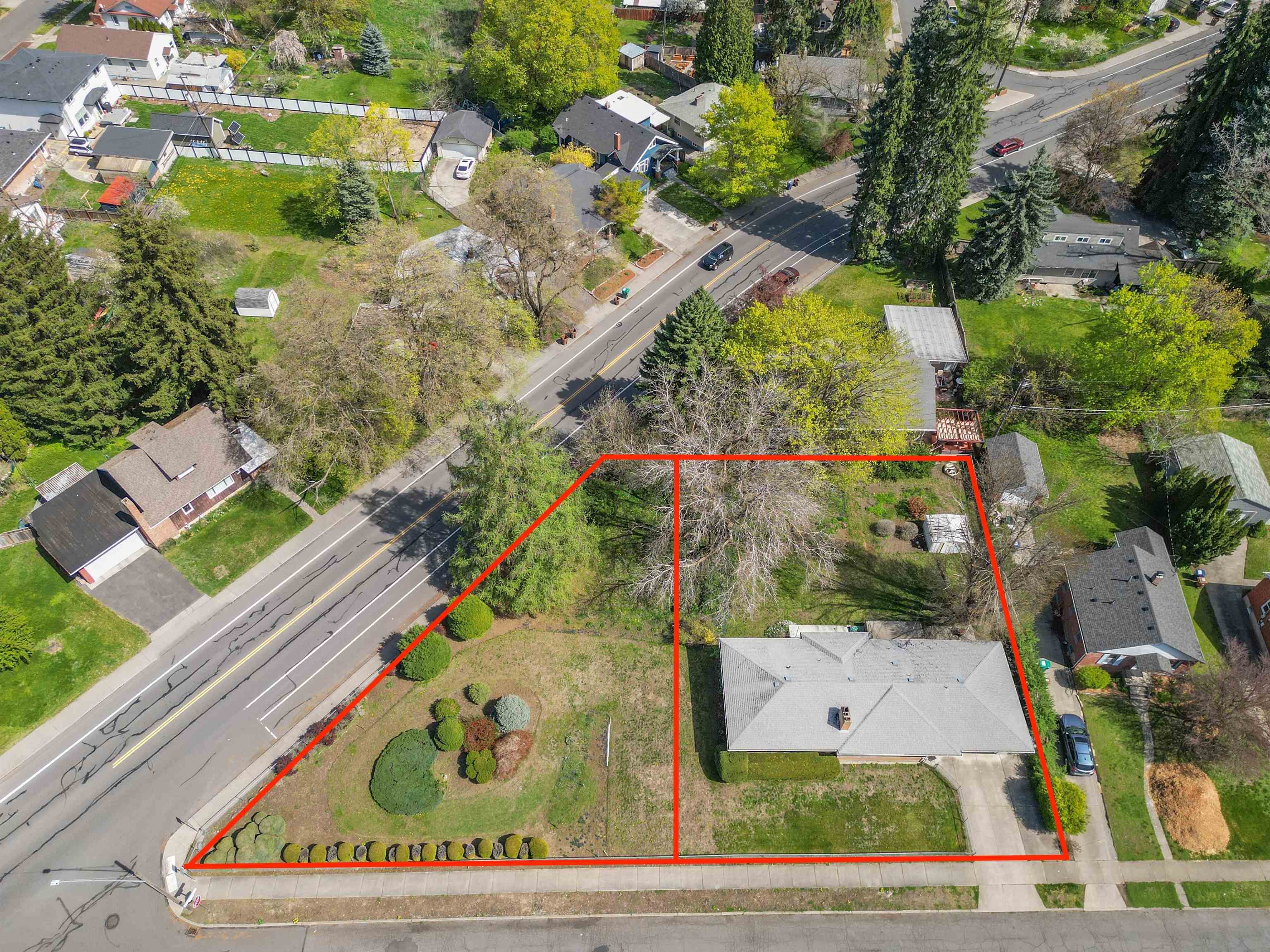 1215 S Garfield St - Photo 2