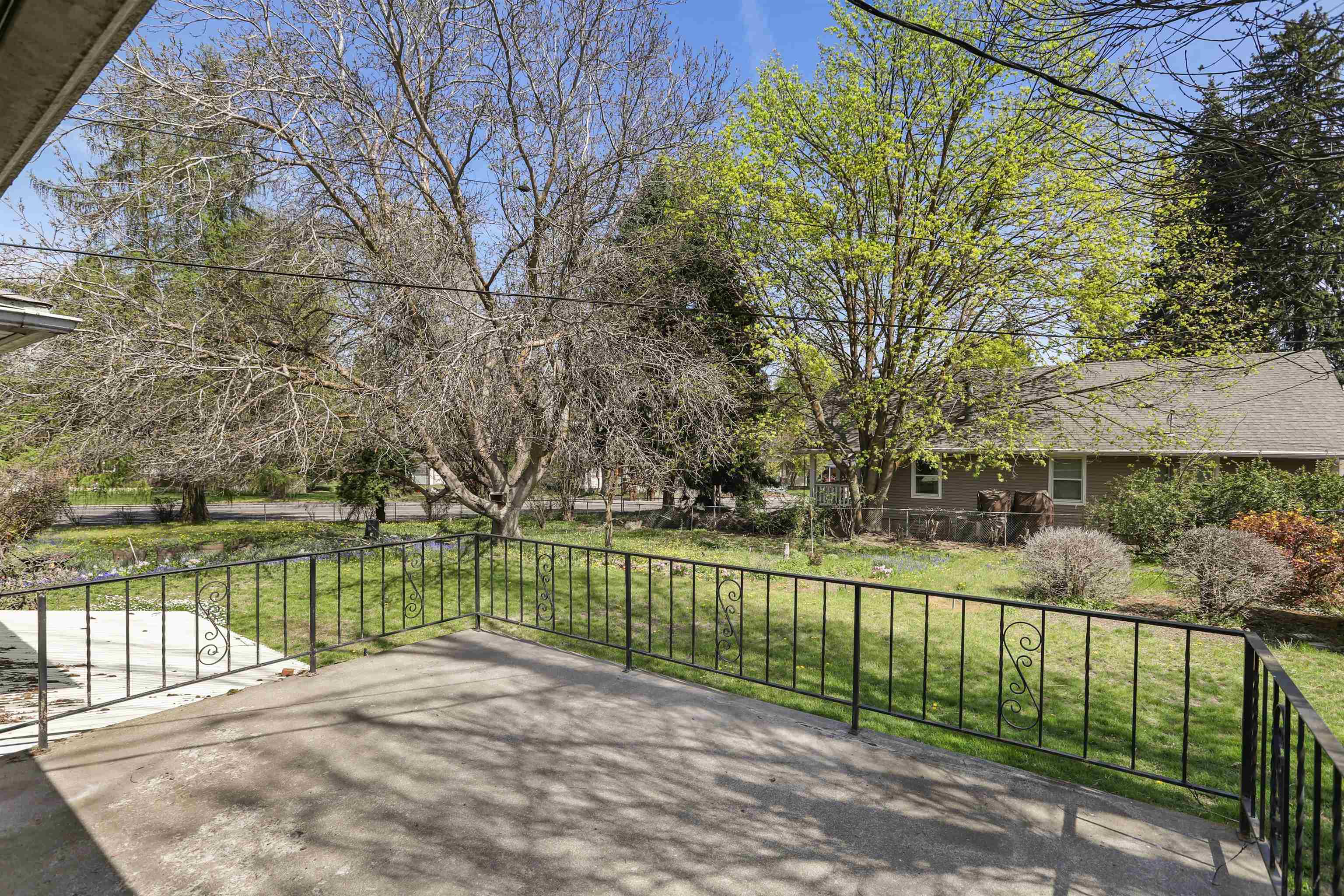1215 S Garfield St - Photo 12