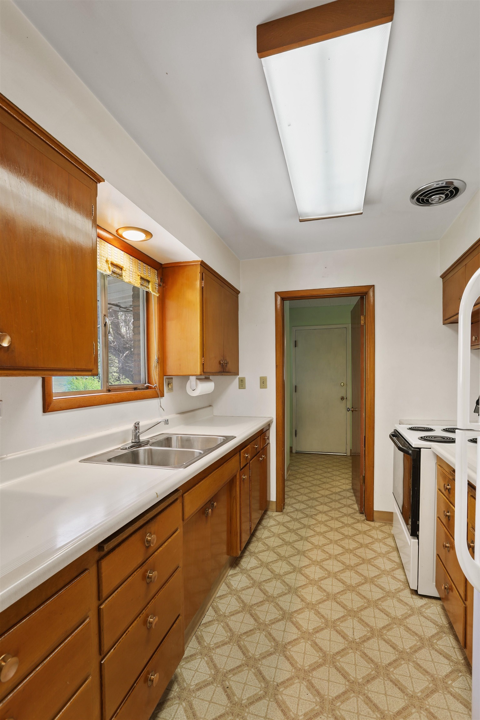 1215 S Garfield St - Photo 10