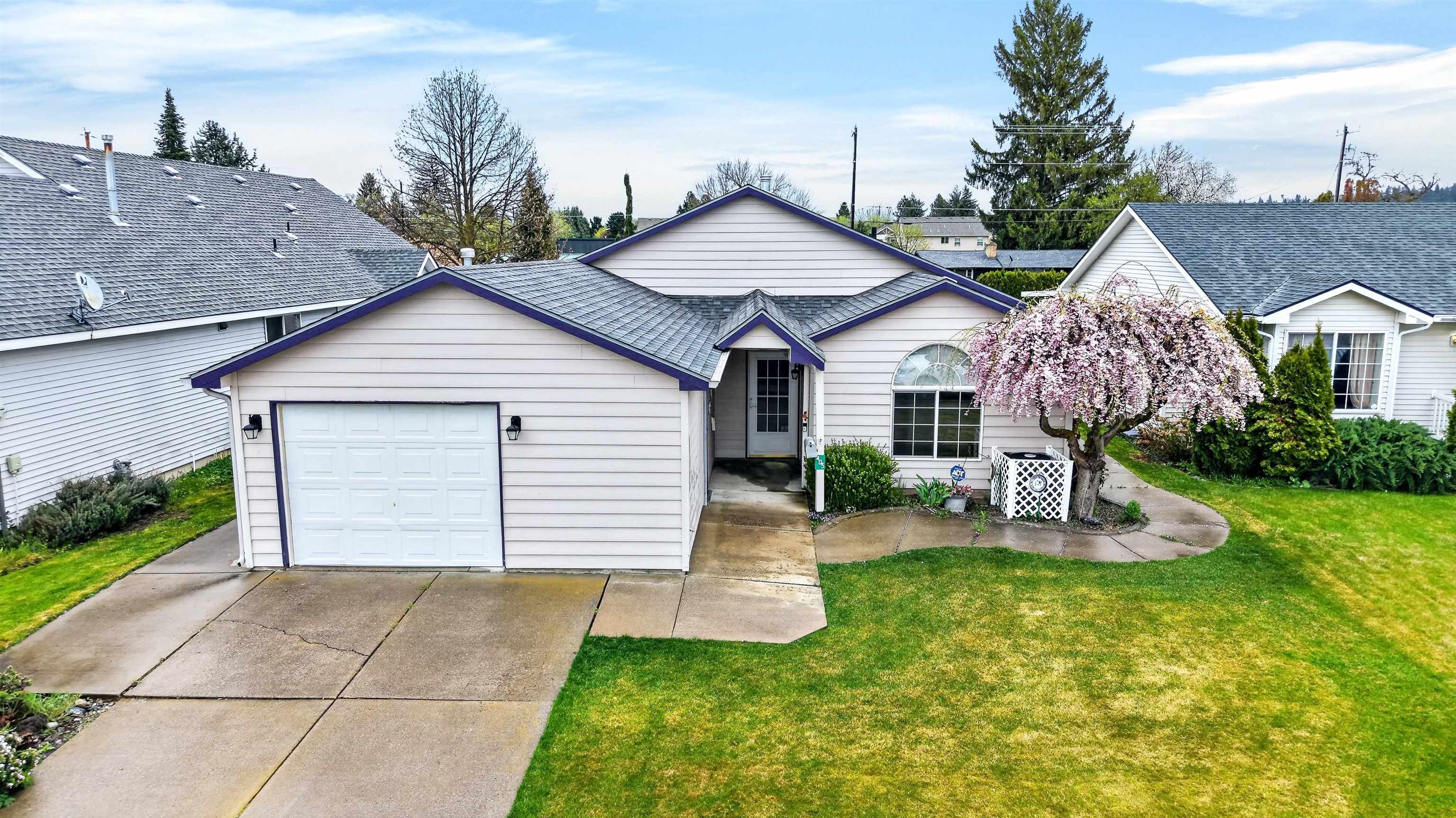 405 S Lucille Ct - Photo 1