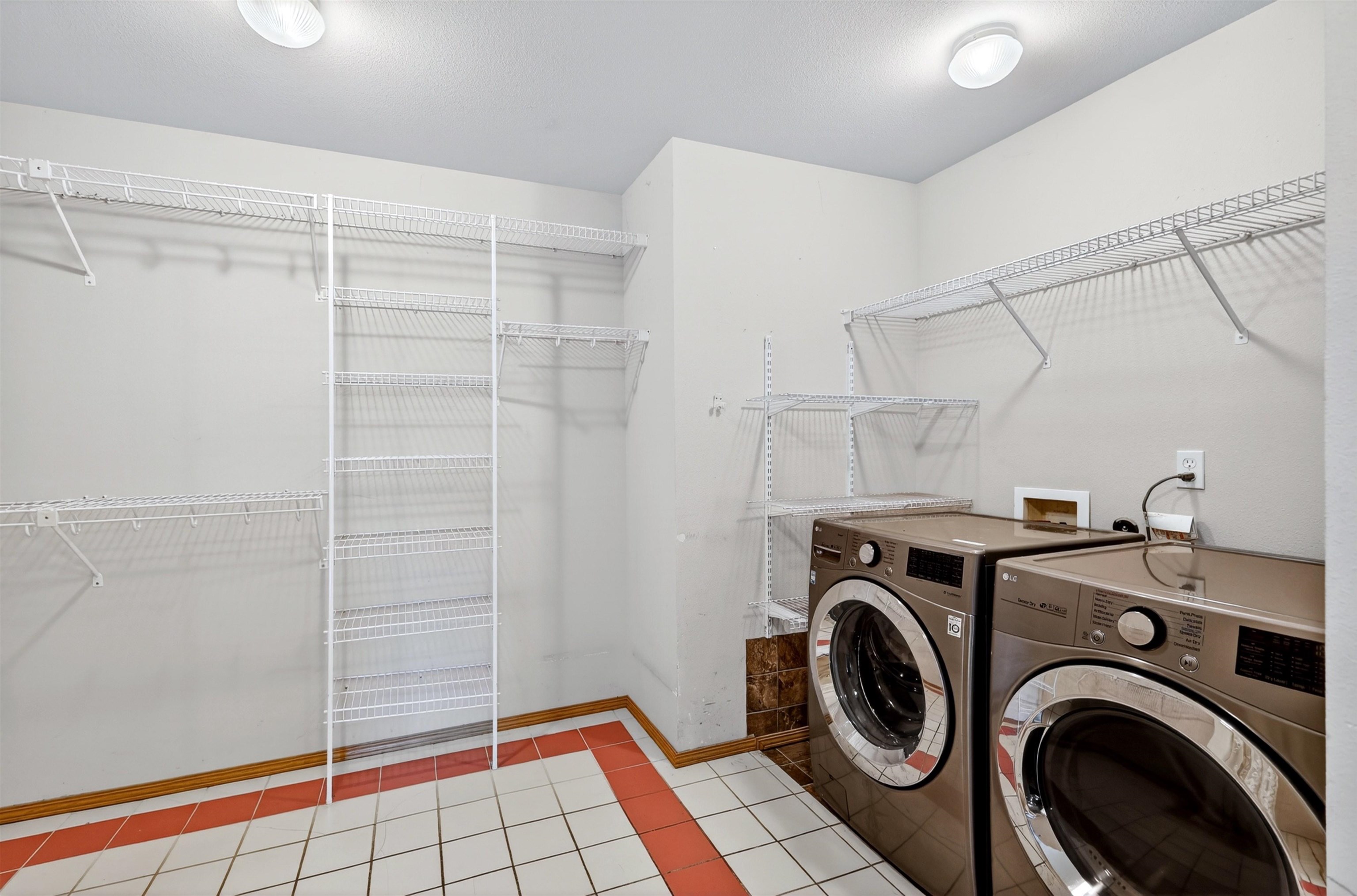 405 S Lucille Ct - Photo 24
