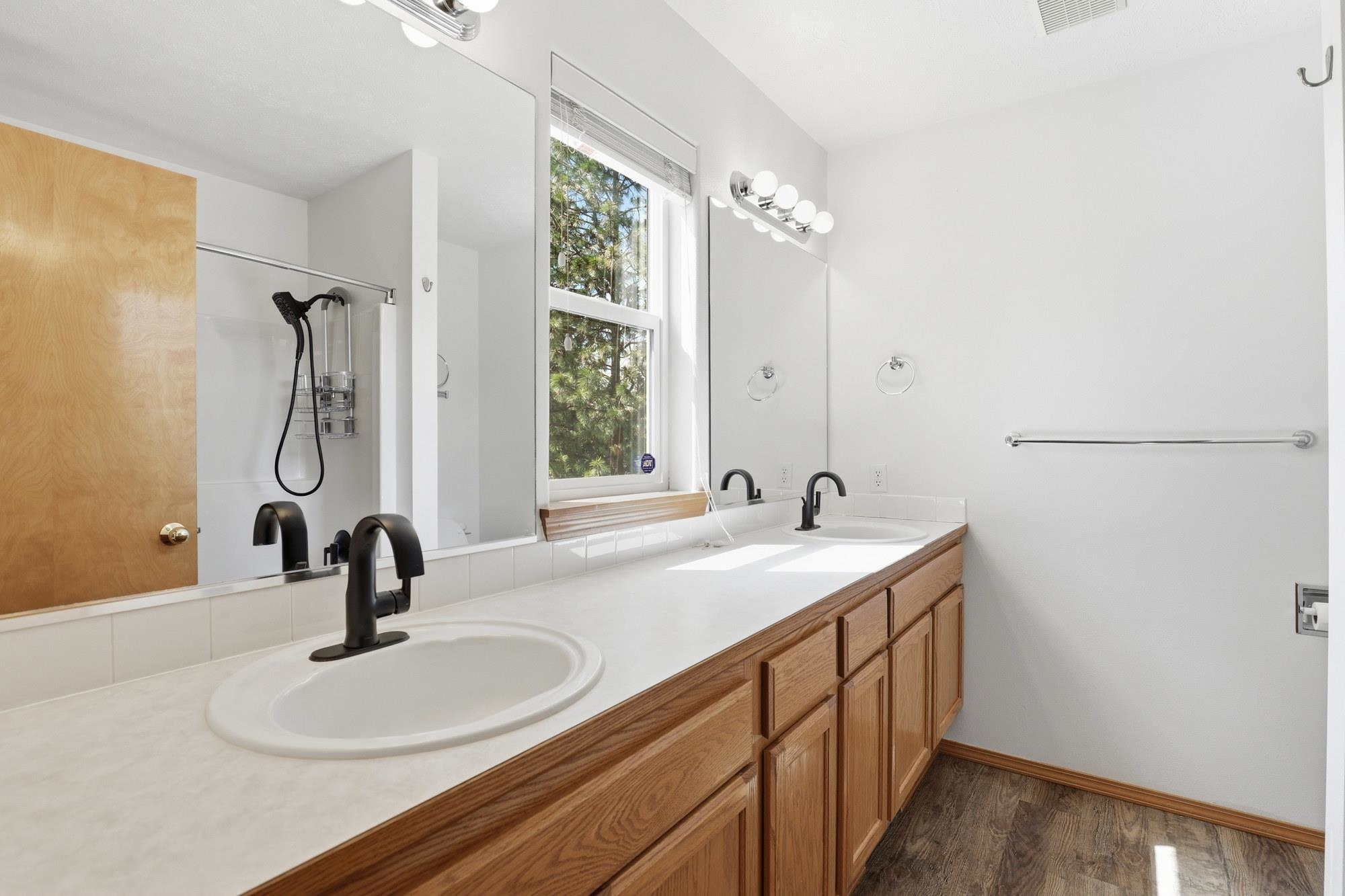 1208 E MEAD St - Photo 20