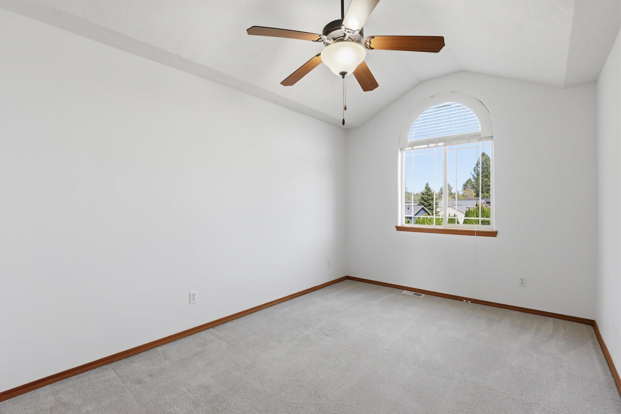 1208 E MEAD St - Photo 25
