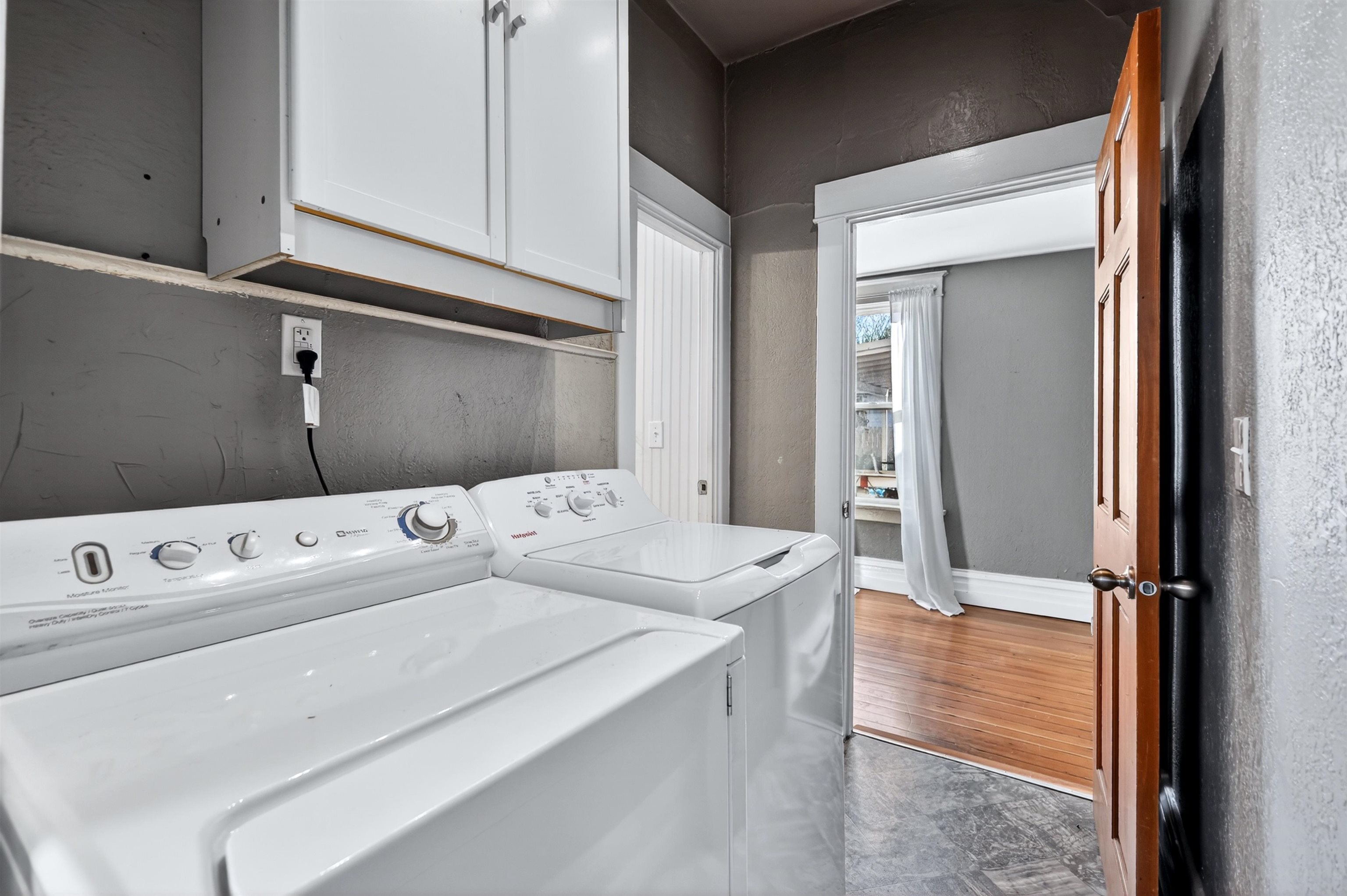 2202 W College Ave - Photo 15