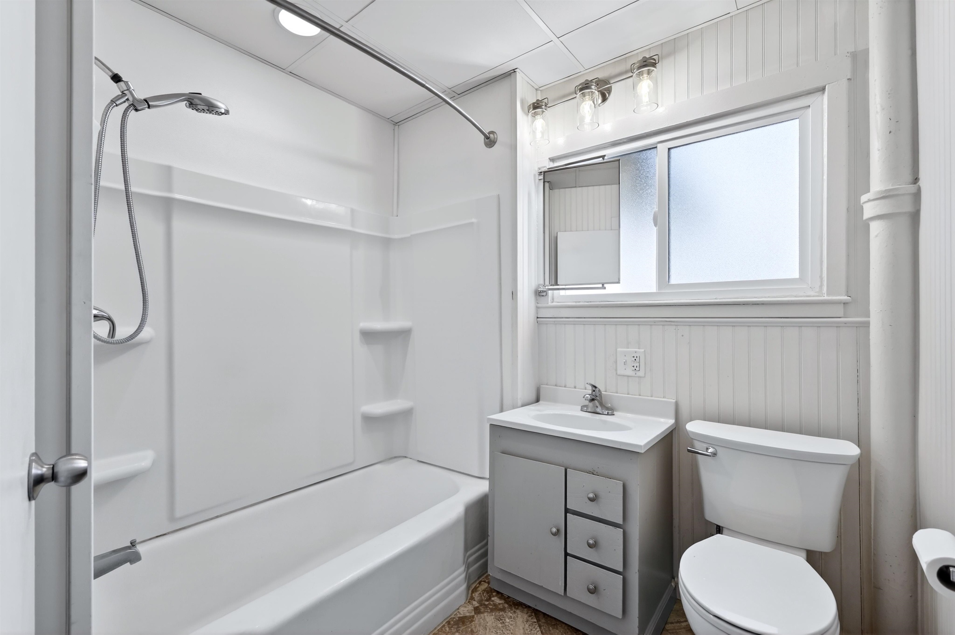 2202 W College Ave - Photo 16