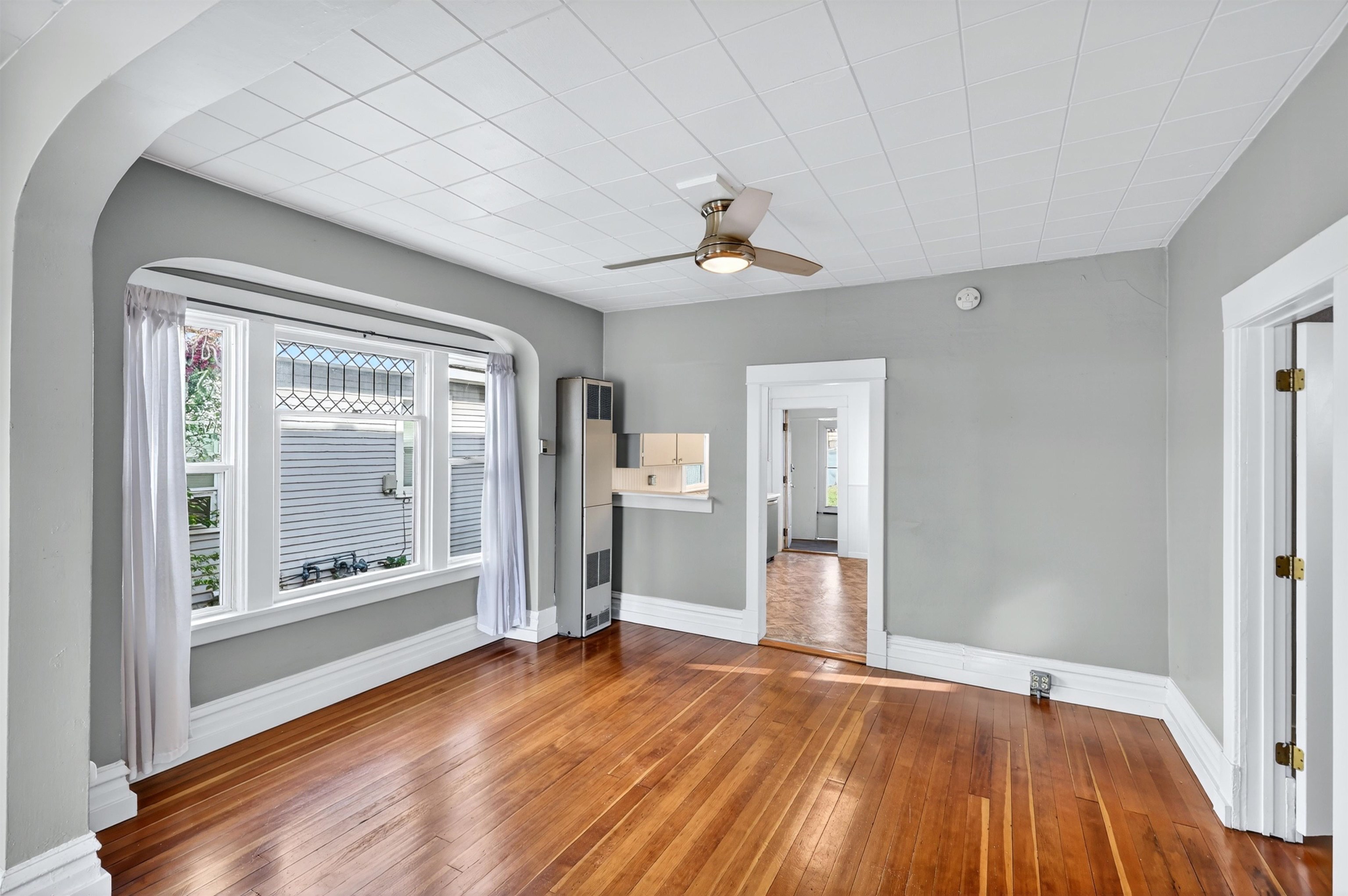 2202 W College Ave - Photo 10