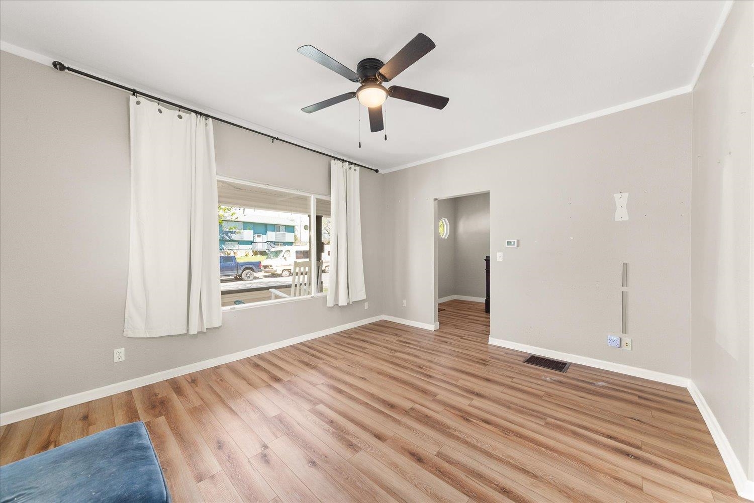 2724 E 4th Ave - Photo 12