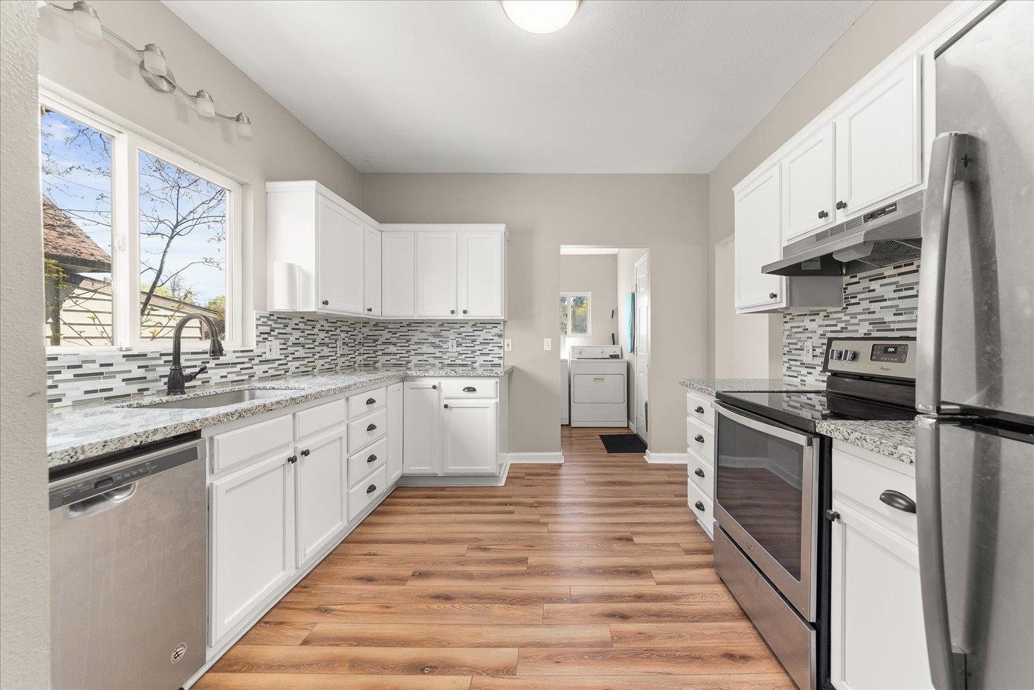 2724 E 4th Ave - Photo 16