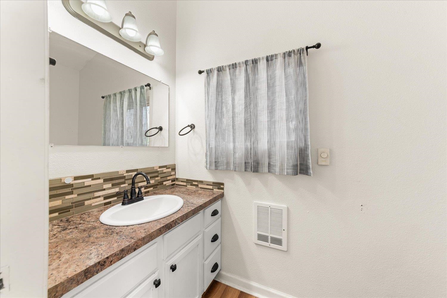2724 E 4th Ave - Photo 23