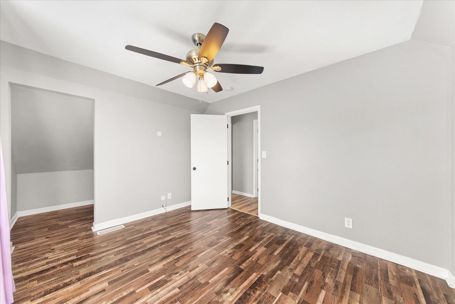 2724 E 4th Ave - Photo 32