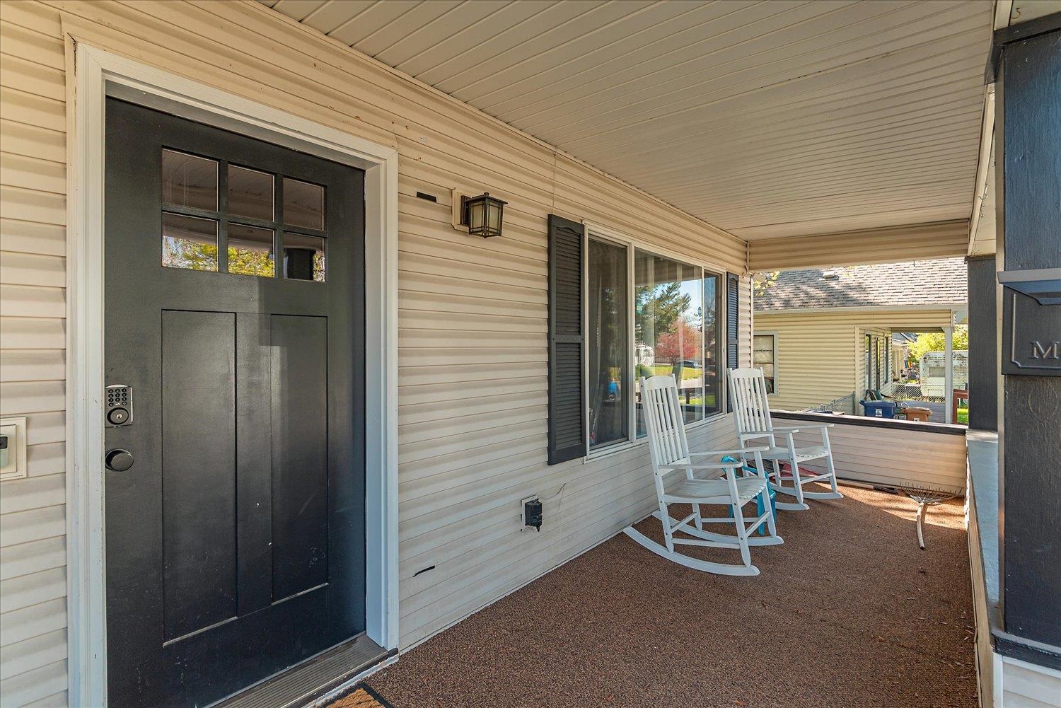 2724 E 4th Ave - Photo 9