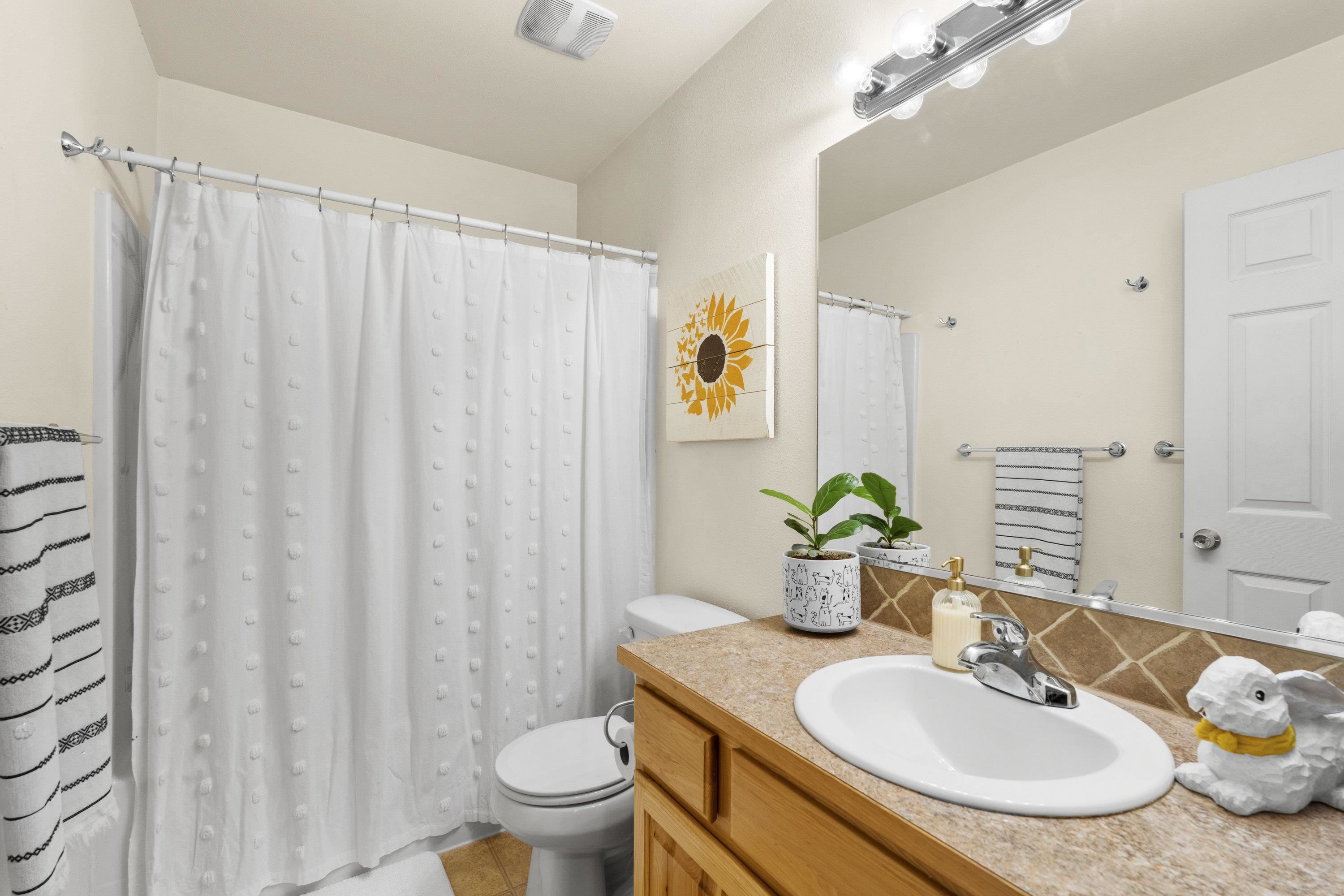 10725 E Broadway Ave - Photo 16
