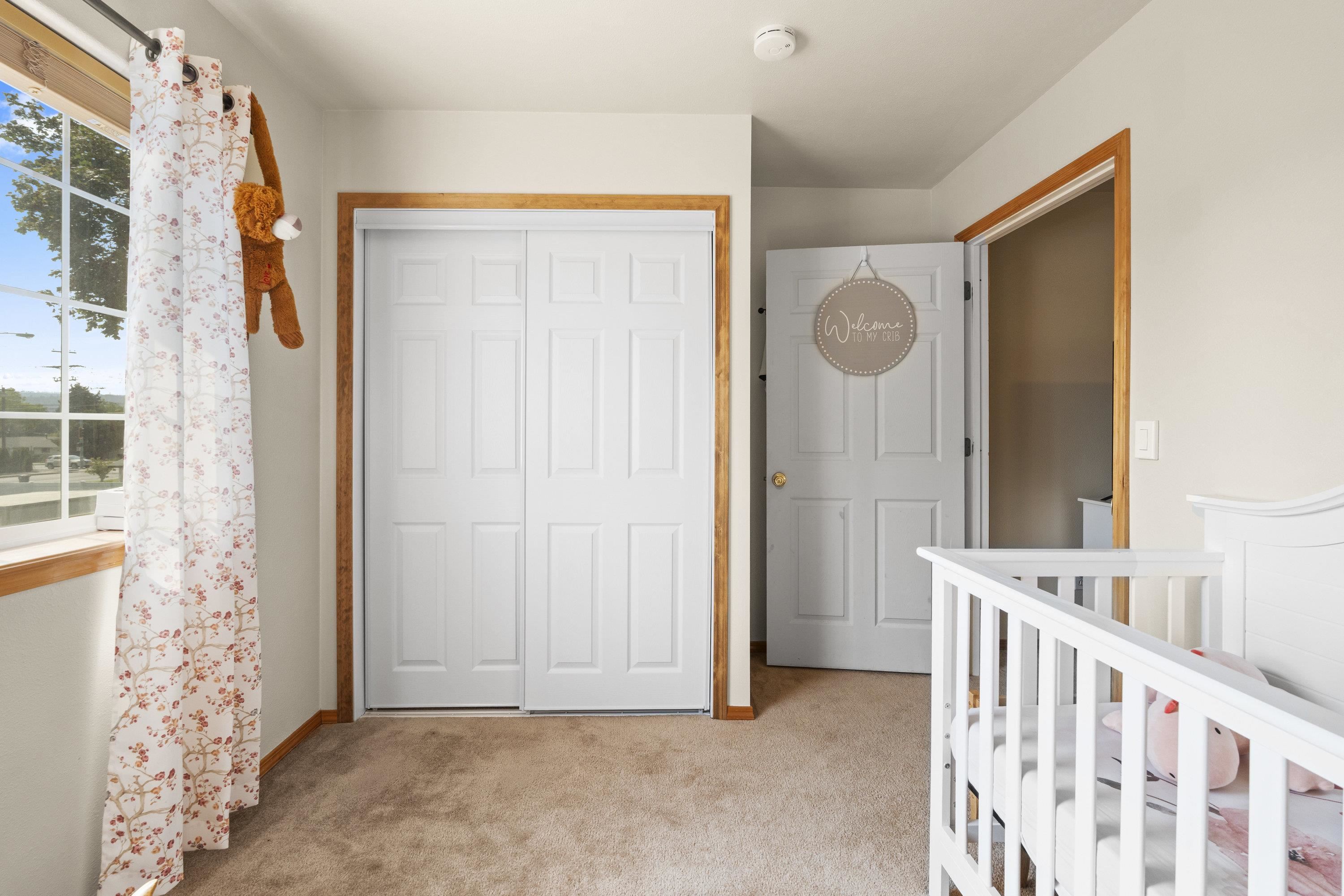 10725 E Broadway Ave - Photo 19