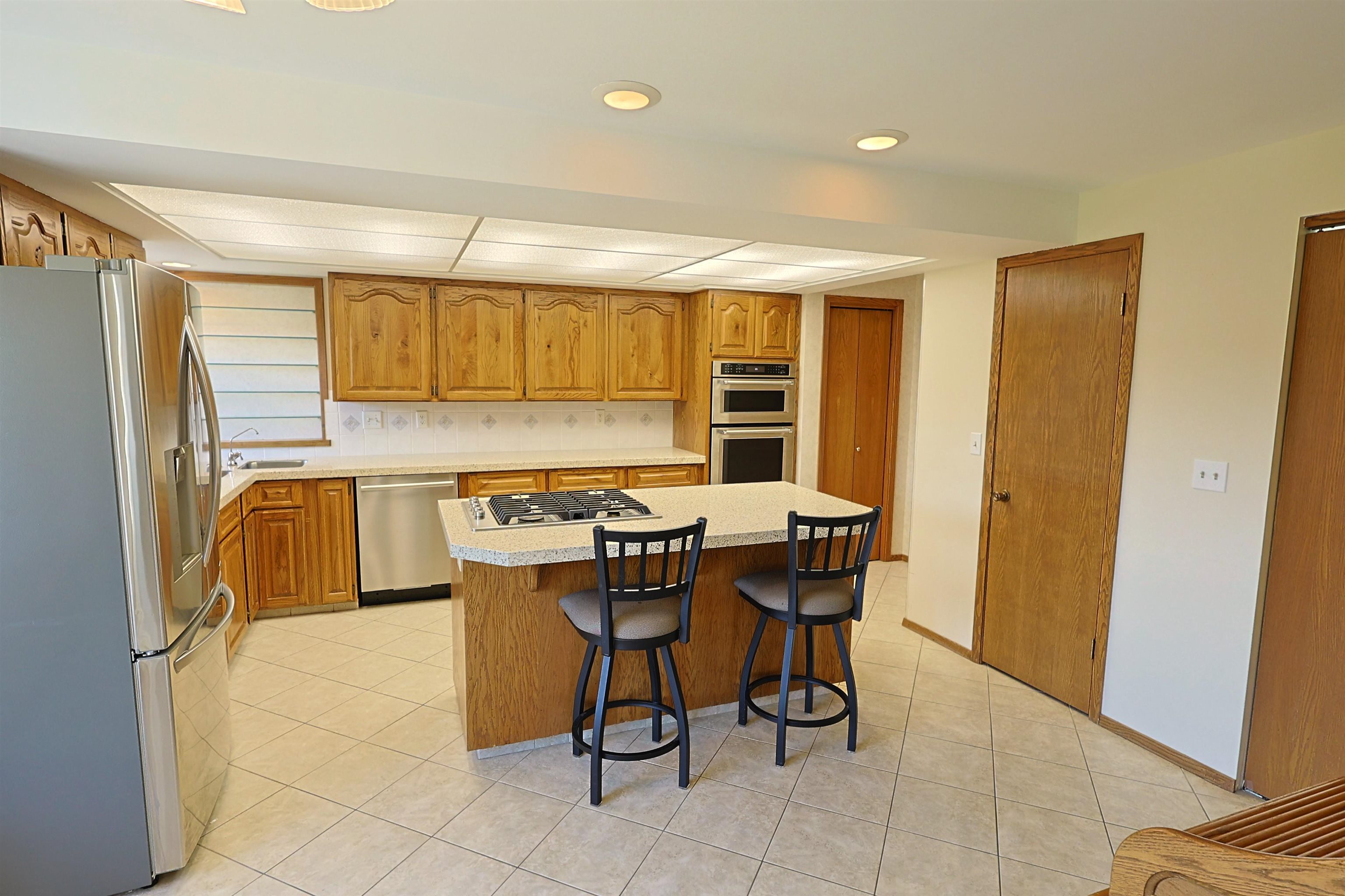 1120 N Best Rd - Photo 7