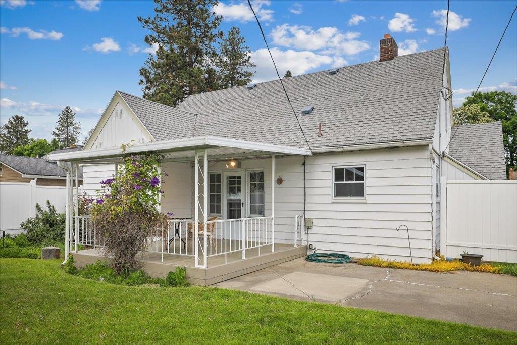 443 W 28th Ave - Photo 22