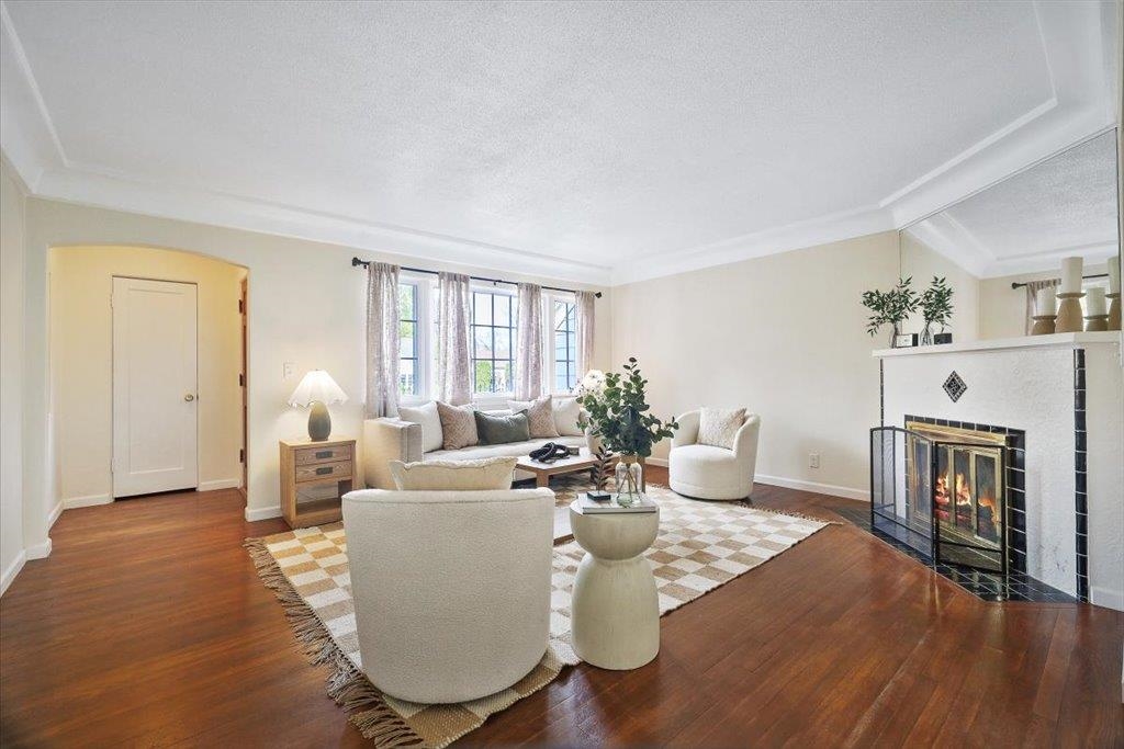 443 W 28th Ave - Photo 7