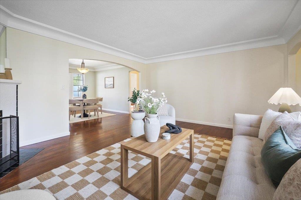 443 W 28th Ave - Photo 8