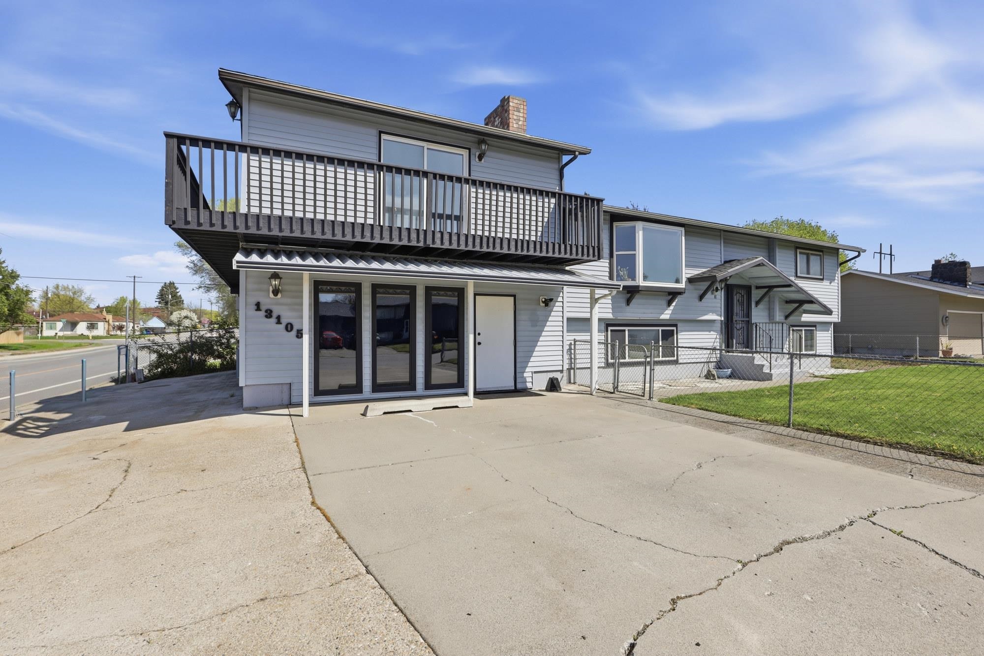 13105 E Mallon Ct - Photo 2