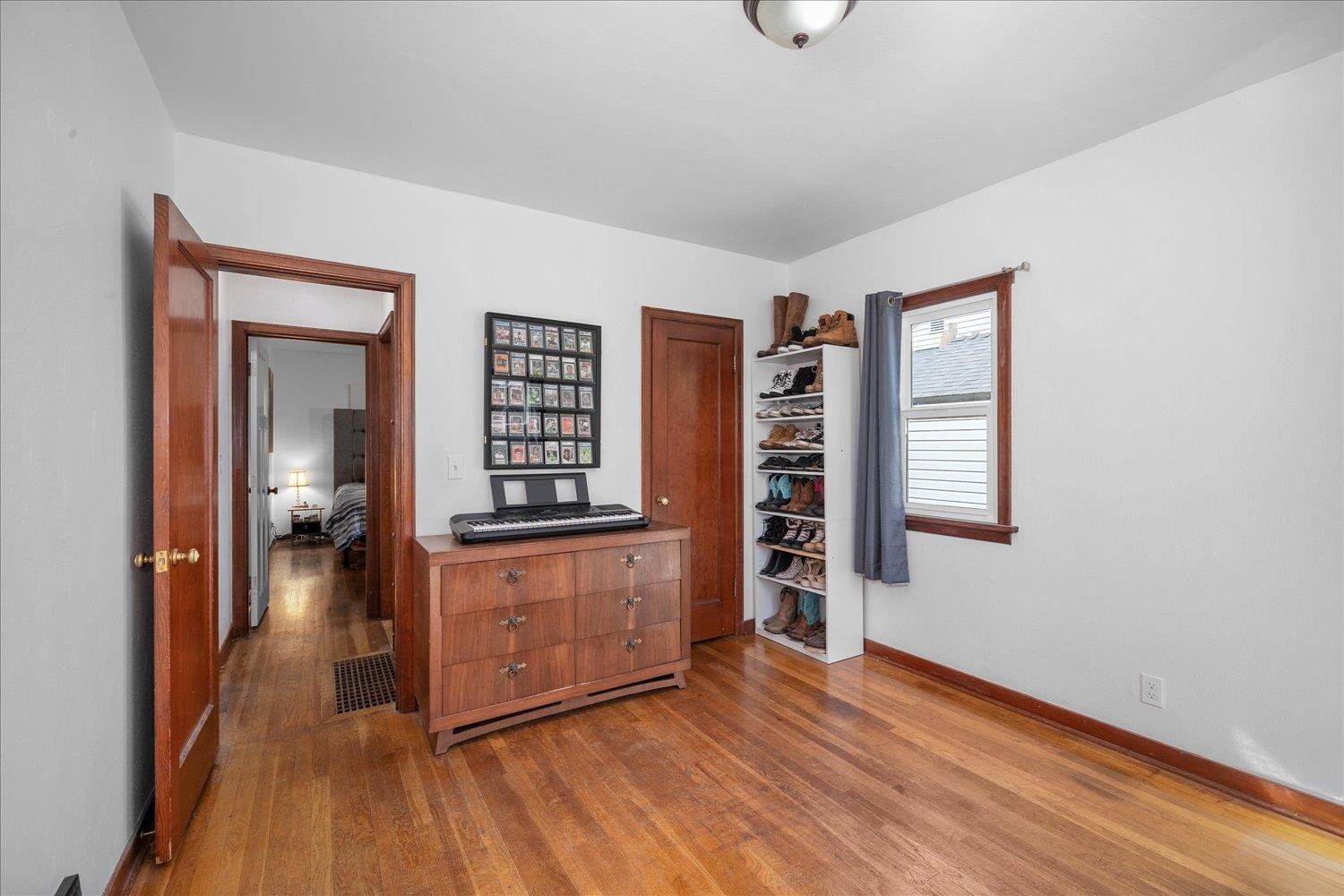 541 E Hoffman Ave - Photo 20