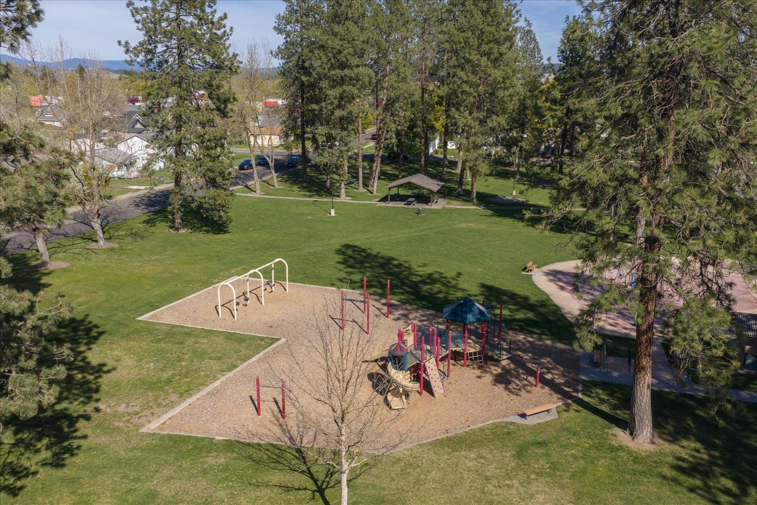 541 E Hoffman Ave - Photo 45